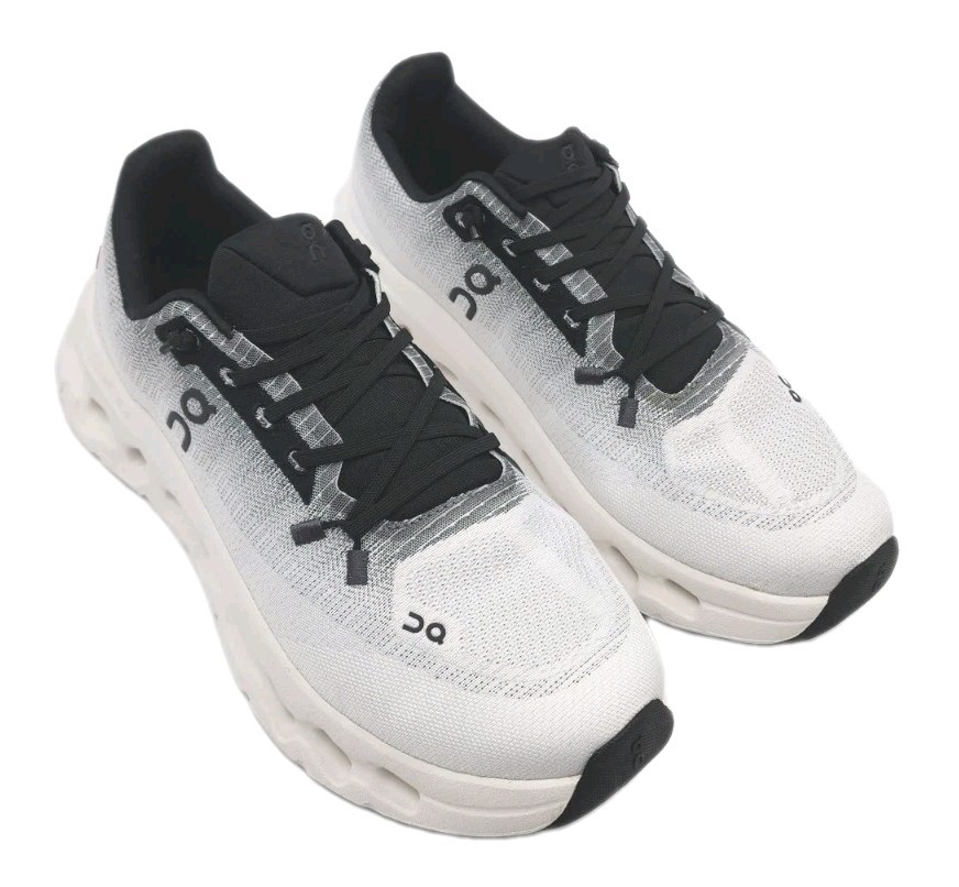 Cloudtecphase Women’s Size 7.5 Black/White Standard Cloudtilt Running Shoes