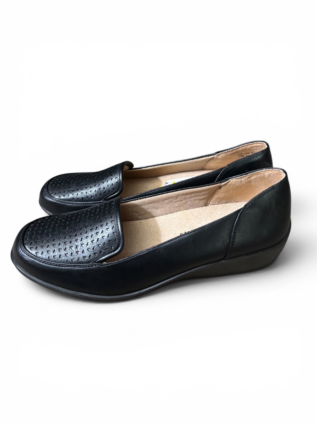 lifestride india women’s NWT black leather slip om shoe