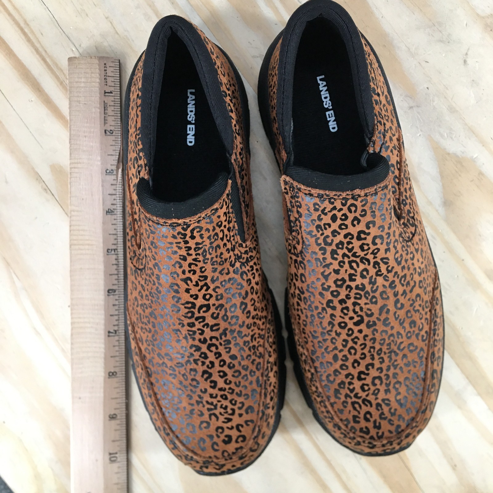 Lands End Shoes Womens 6 B Slip On Brown Leopard Print Comfort Casual Low Top