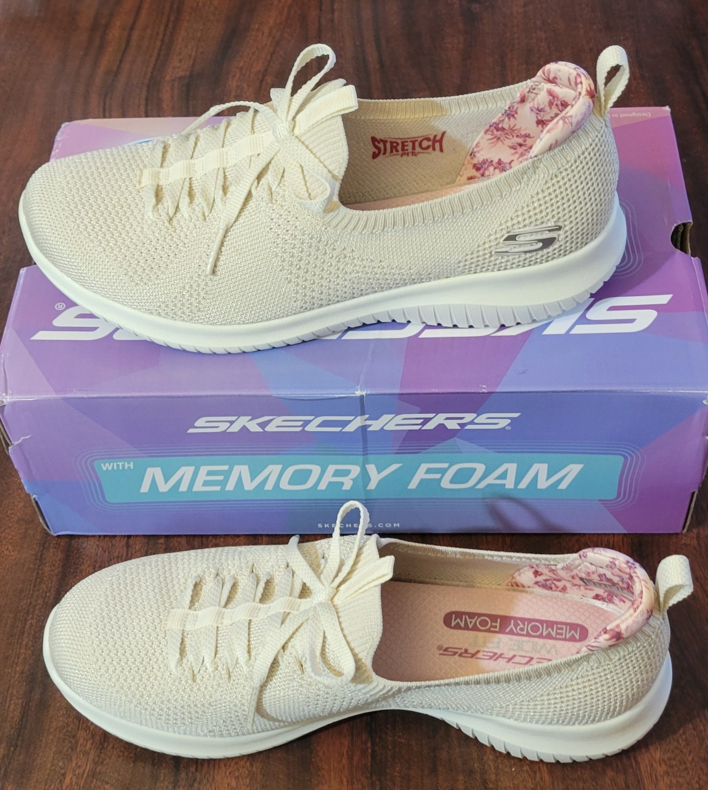 Skechers Women’s 9W Slip-on Faux Tie Flourishing Views-Natural