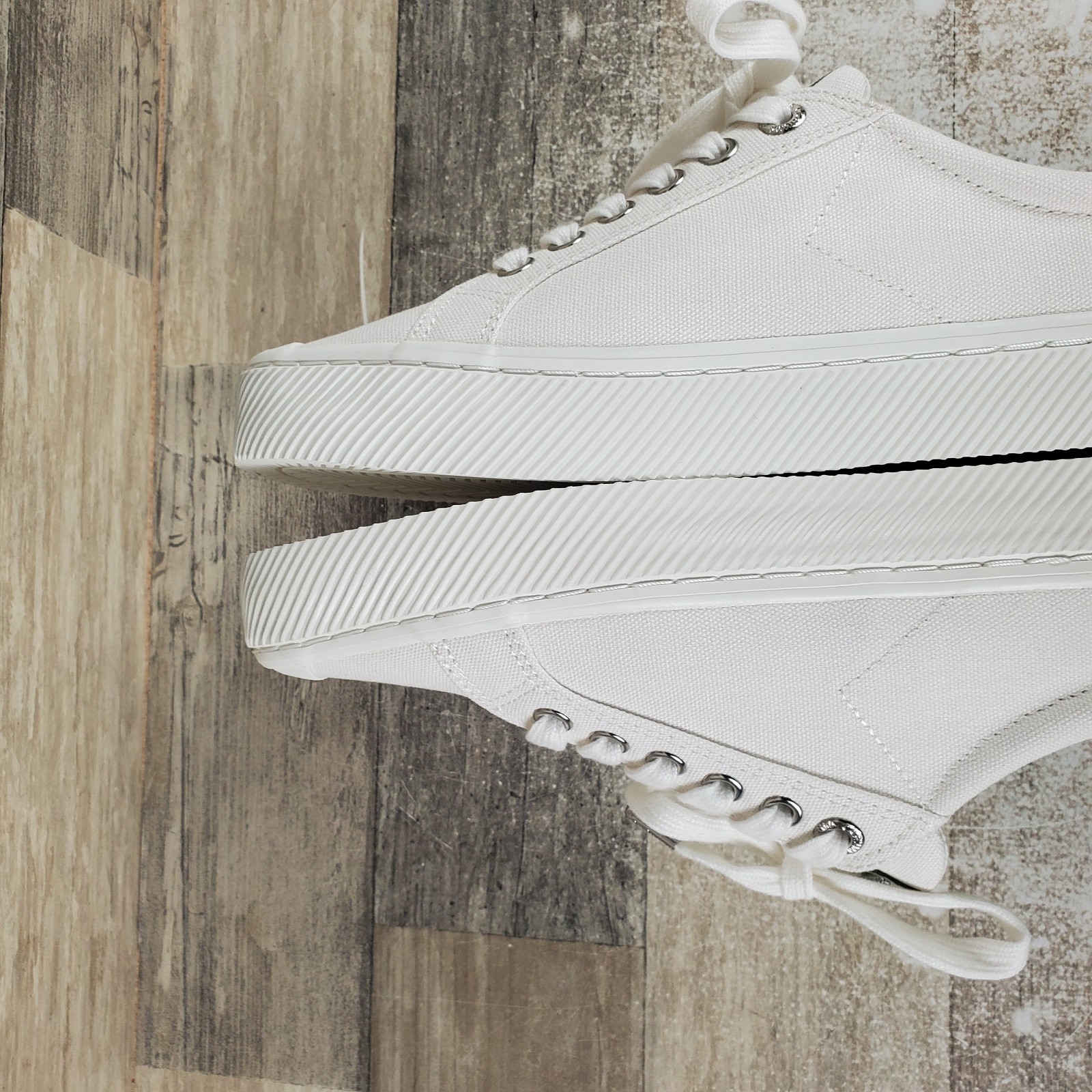Cariuma OCA Low Shoe Mens Sz 8.5 /Womens 10 Running Off-White Canvas Lace Up