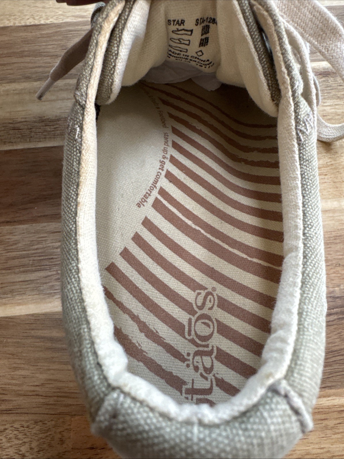 Taos Star Women’s Sneakers Shoes Canvas Design Khaki Wash Size 9