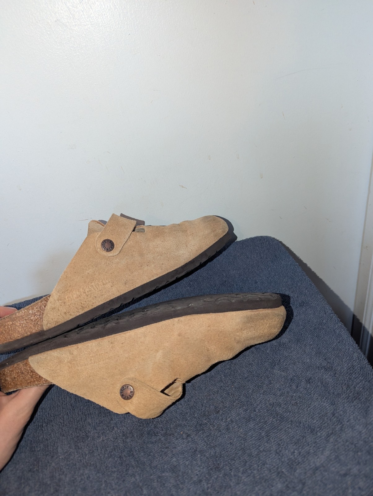Birkenstock Boston Clogs Womens Size EU 41 US 10 Latte Cream Suede Narrow