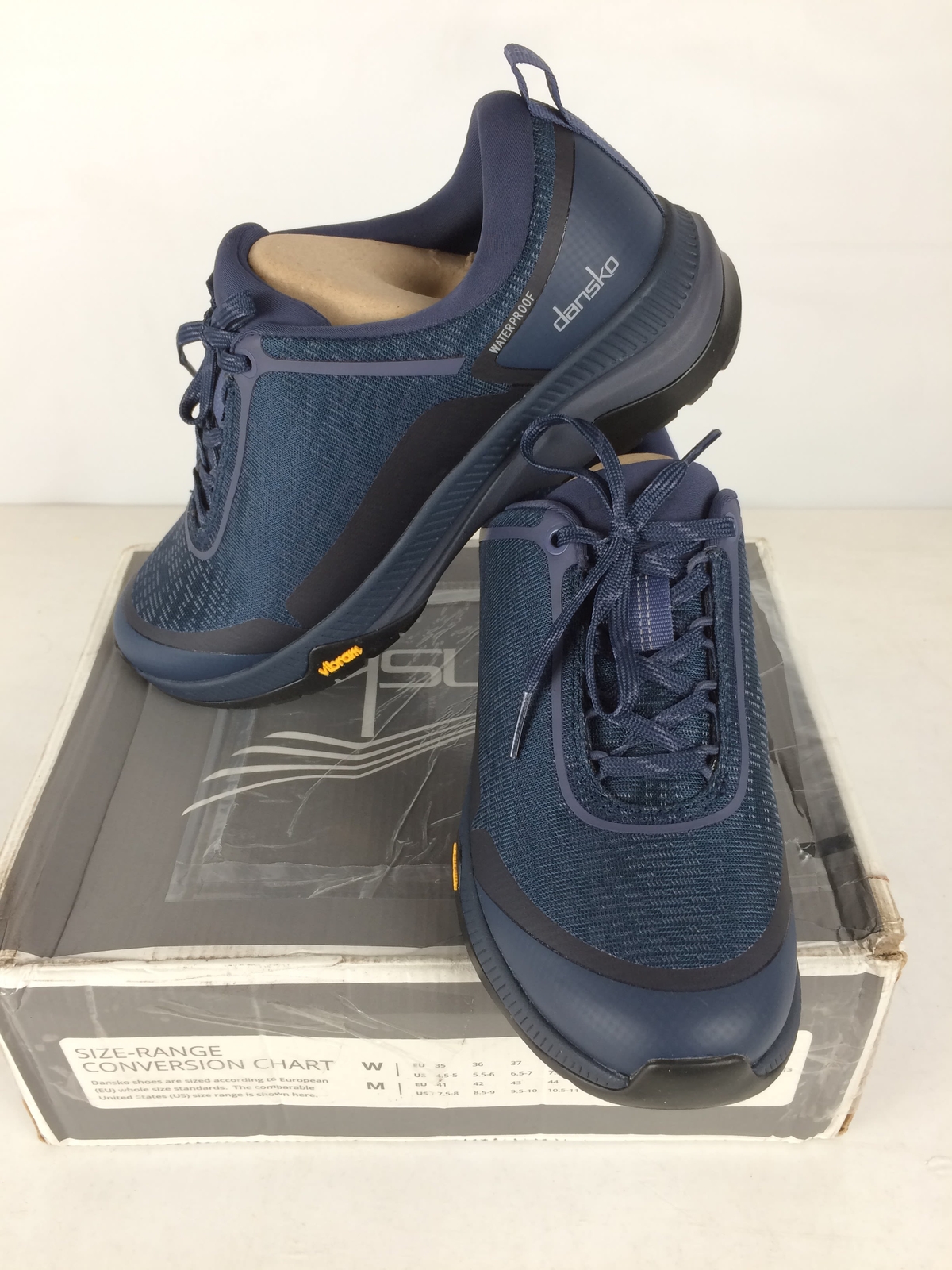 Dansko Makayla Women’s Casual Shoes, Navy Mesh, W37
