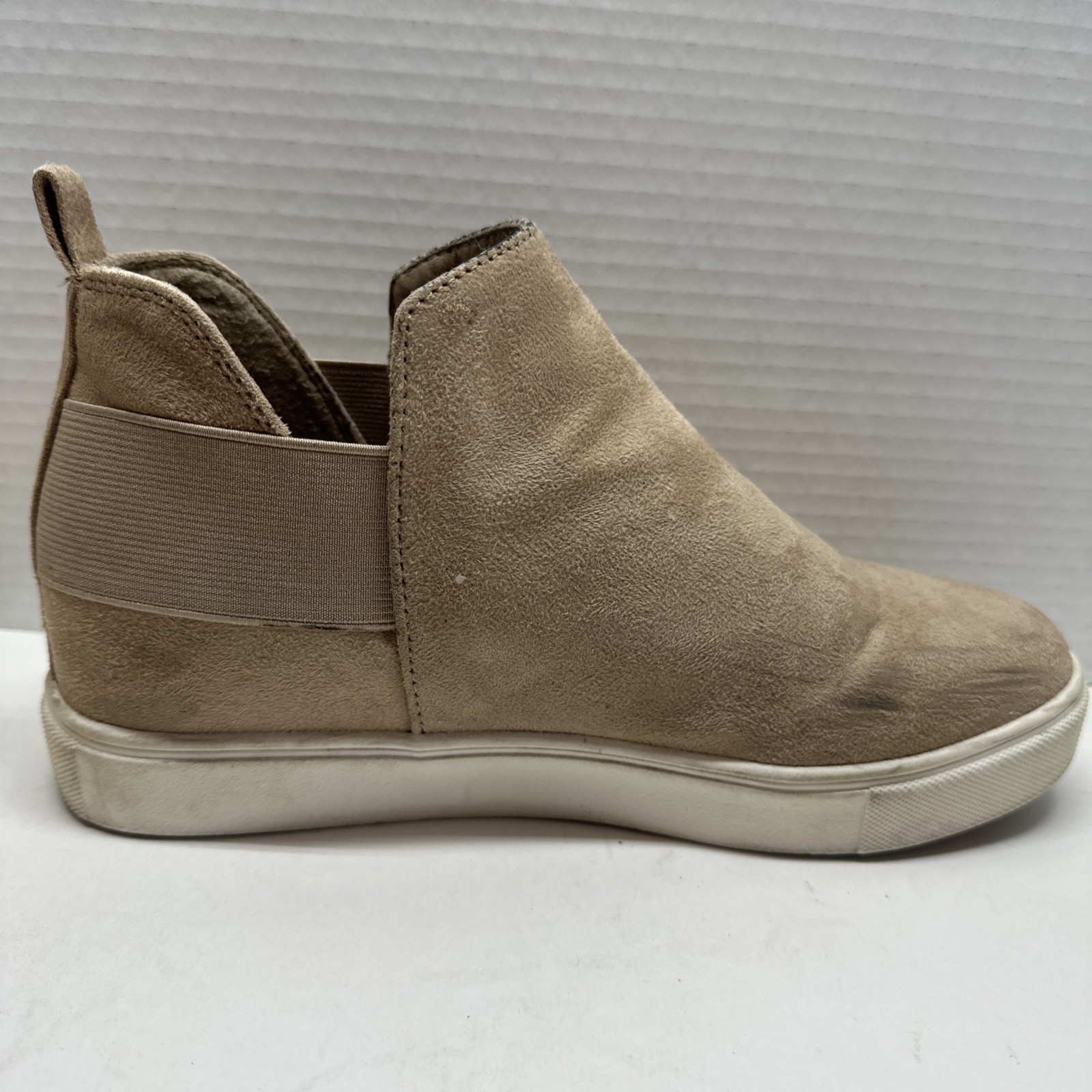 Soda Suede(man made) Brown Flat Slip On Bootie Women’s Size 8.5
