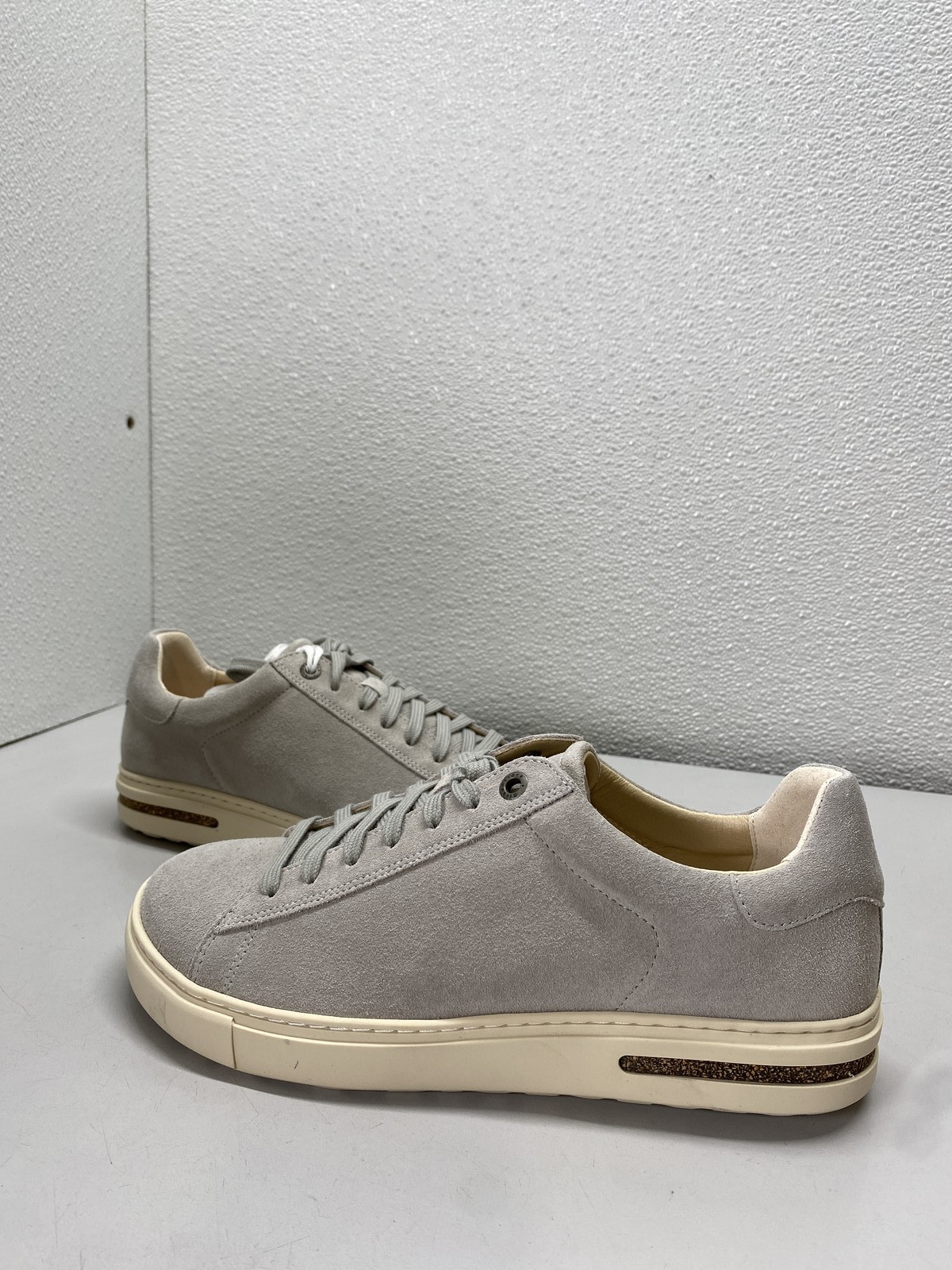 Birkenstock Unisex Bend Low Suede Leather Sneakers Size L 8, M 6 Stone Coin