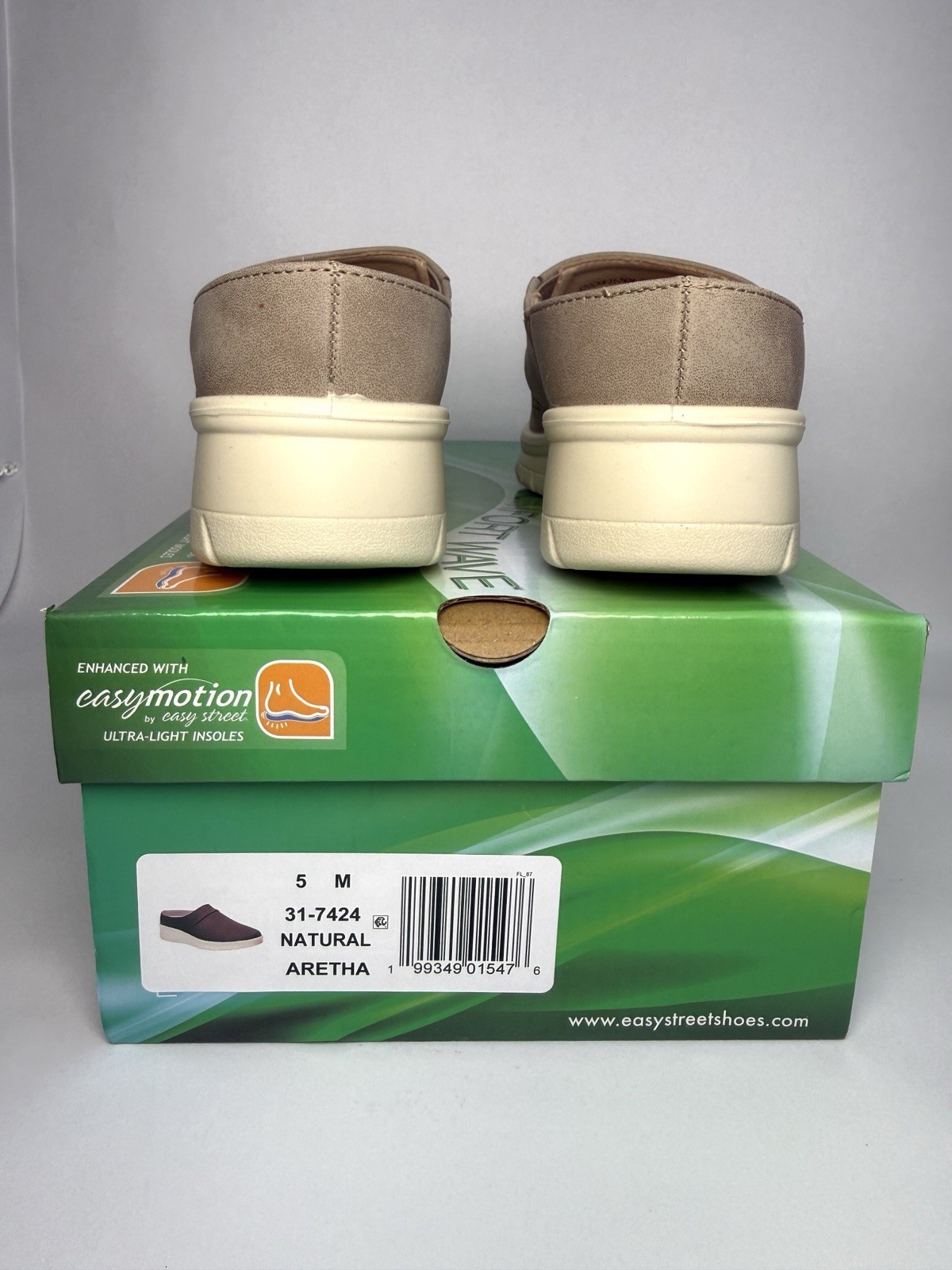 Easy Street Aretha Women’s Slip On Shoes Natural Size 5 Comfort New