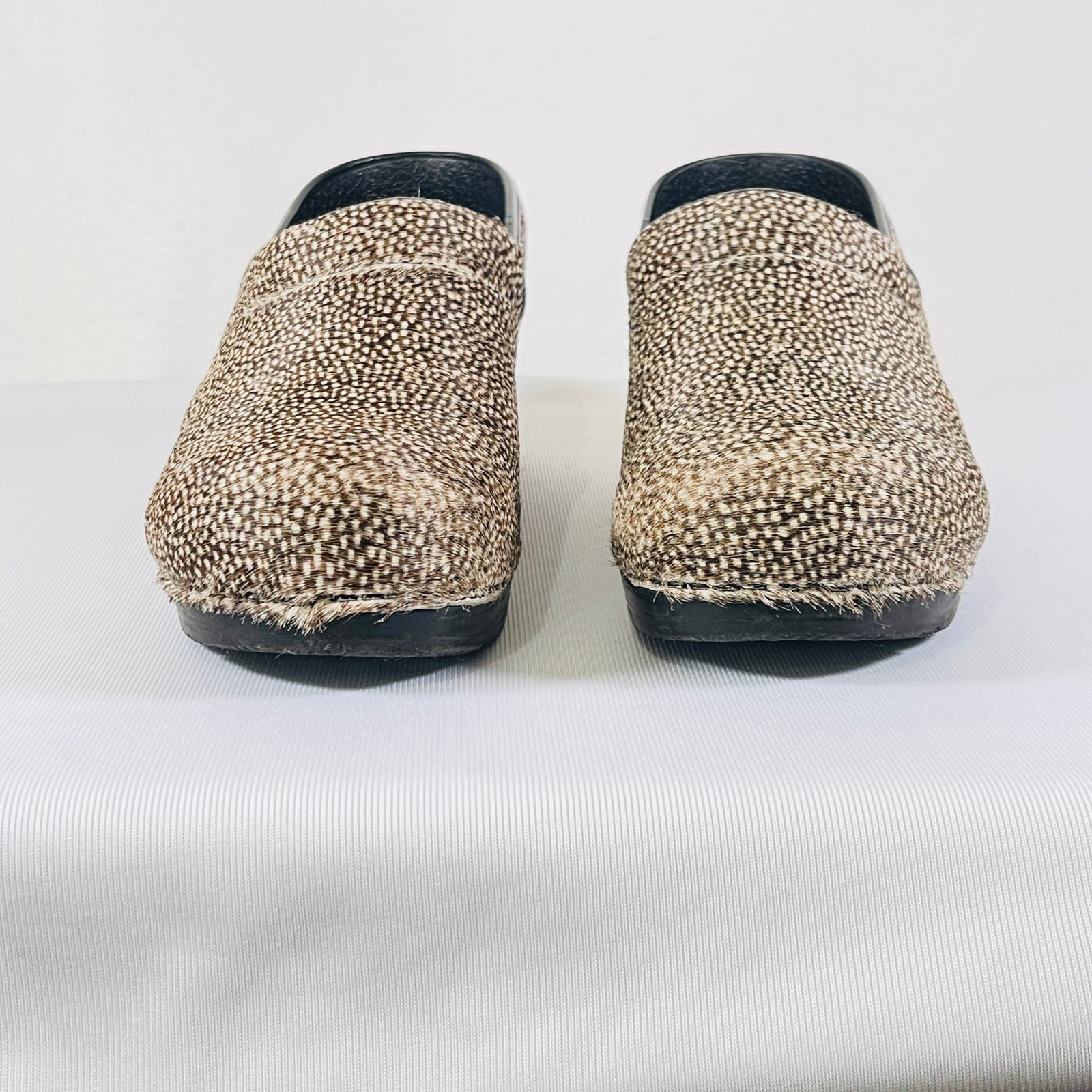 Santia Comfort Clogs Women’s EU 40 US 9.5-10 Brown White Spotted Calf Hair