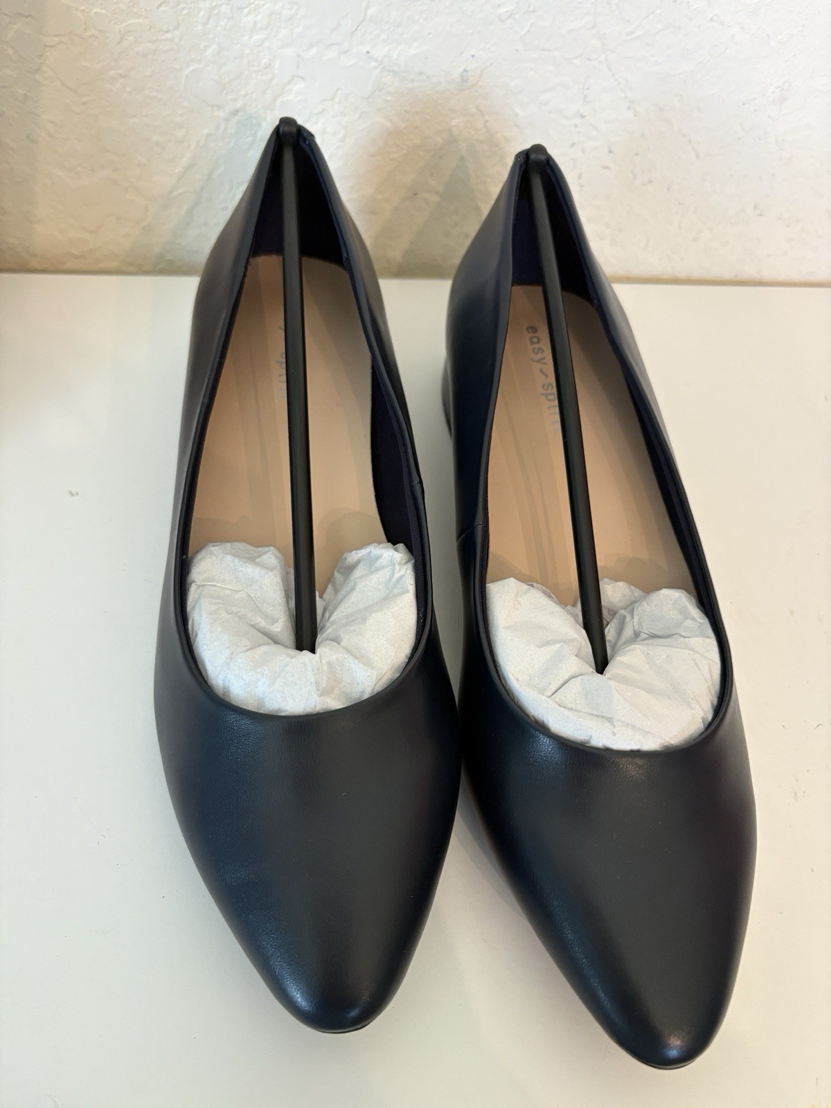 NIB Easy Spirit Low Pumps Dark Blue Calla3 SZ 6M