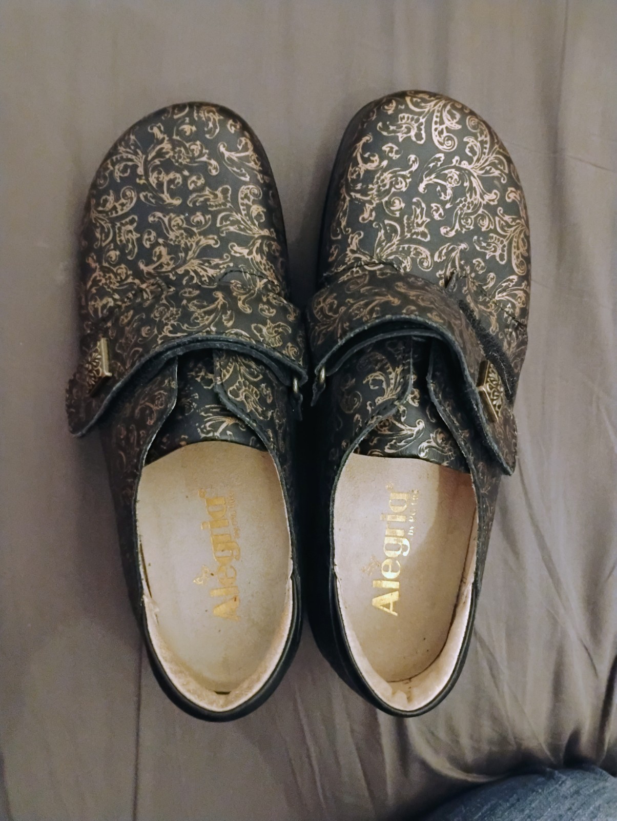 ALEGRIA Keli Women’s 36/6US Black and gold Paisley Leather Comfort Shoes