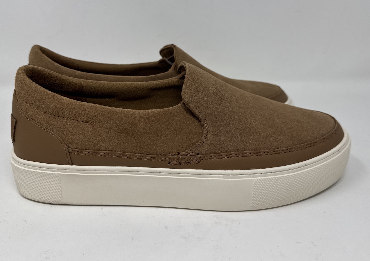 Ugg Zilo Women’s Size 9 Chestnut Slip on Shoes NWOB 1170553