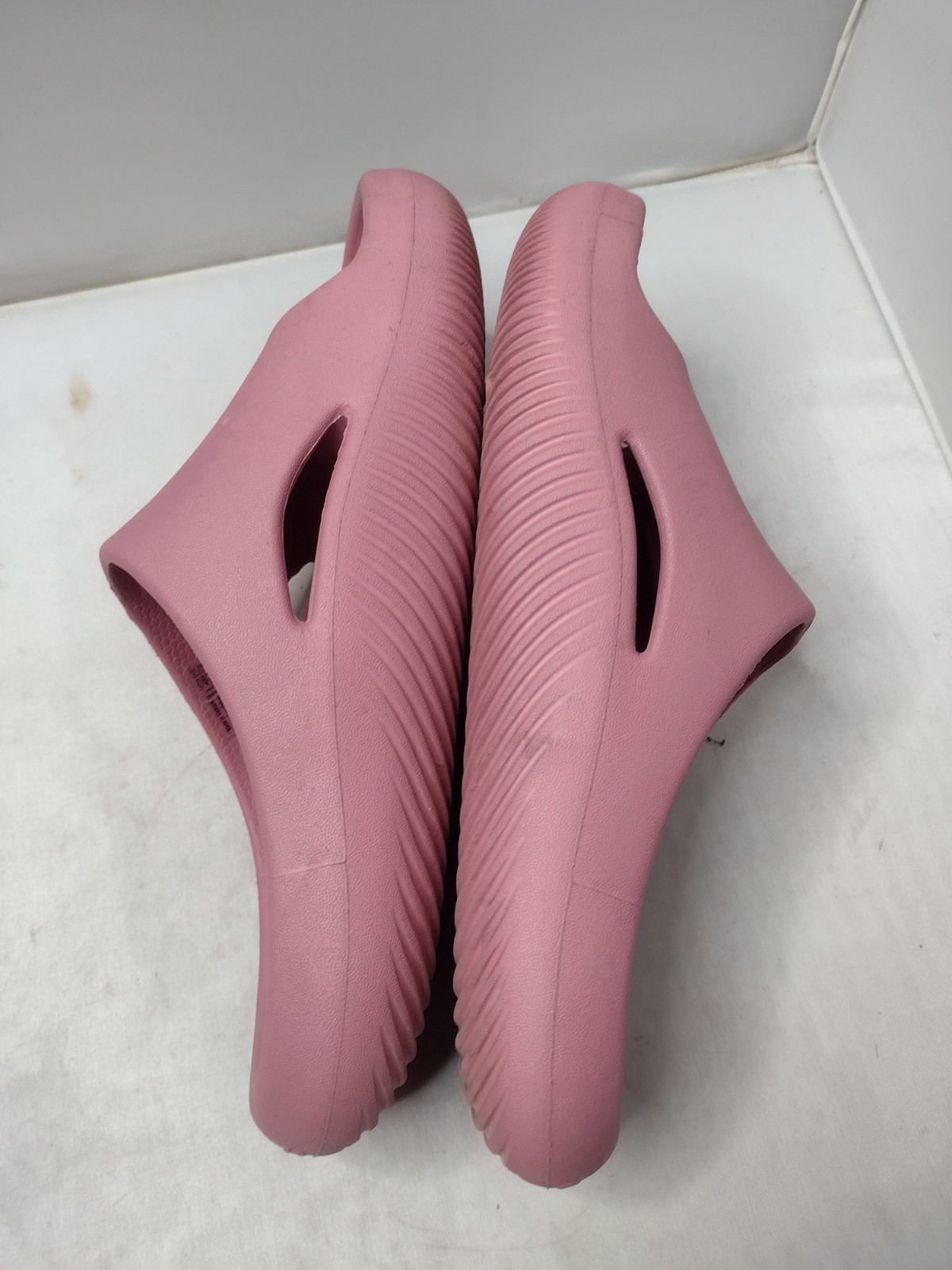 Crocs Unisex Mellow Recovery Rose Blush Croslite Slides Size 5/7 Pink Comfort YY
