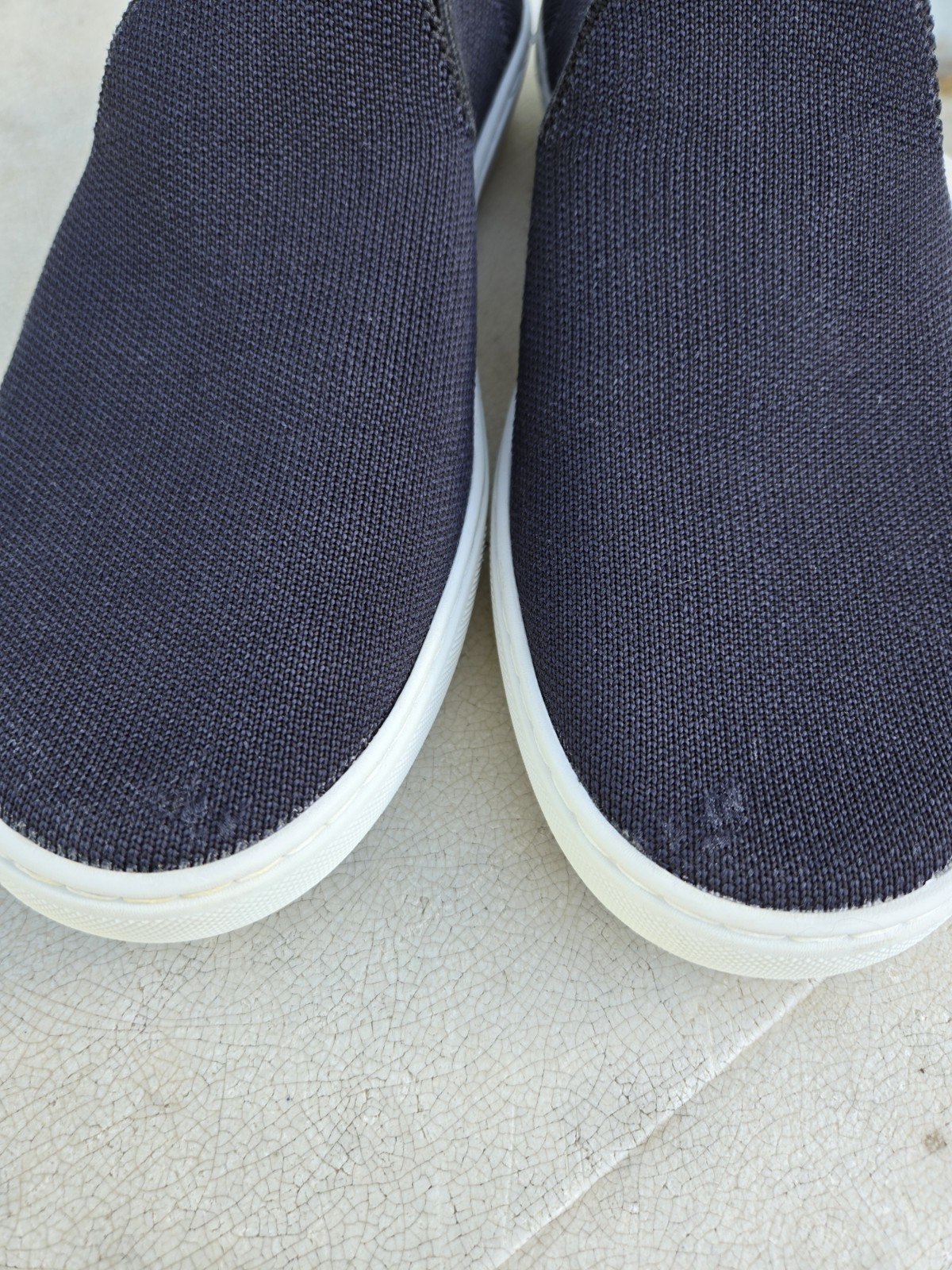 Rothy’s The City Slip On Sneaker Women’s Size 9 Comfort Black Blue White