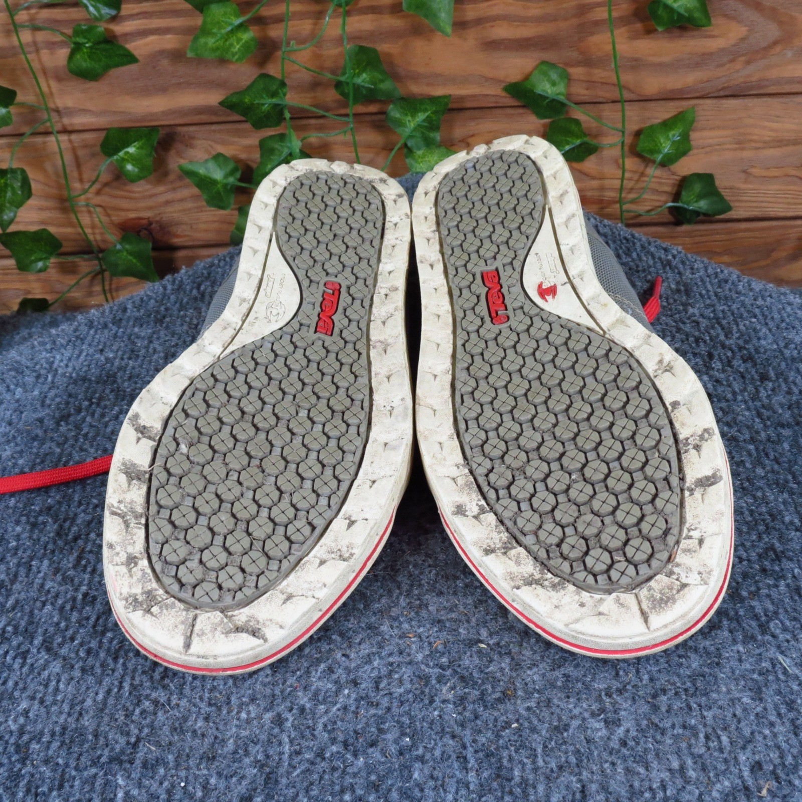 Teva Fuse-Ion Women Casual Shoe Size 7.5 Everyday Walking Gray Synthetic Mesh