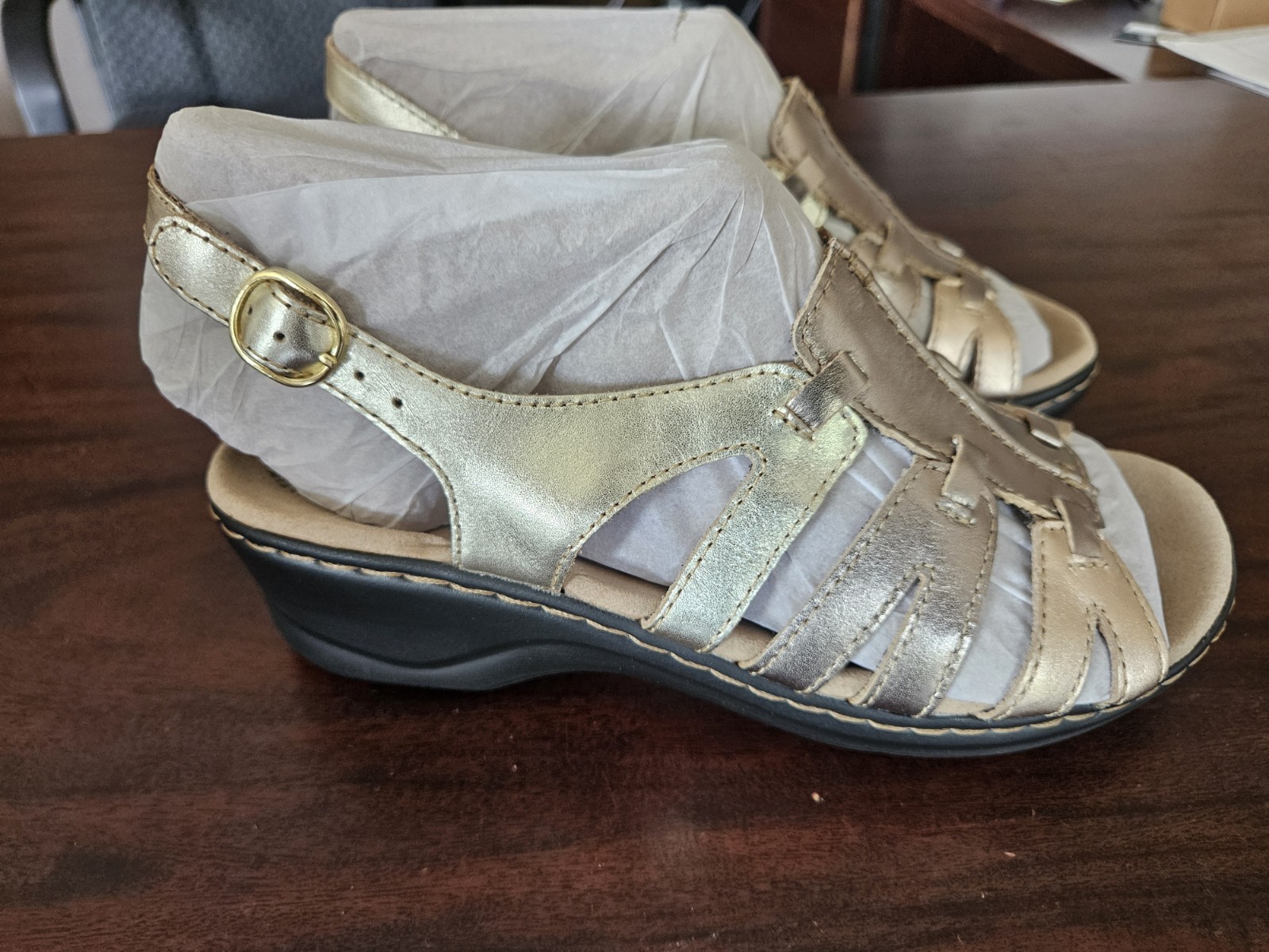 Clarks Collection Leather Sandals Lexi Metallic Multi Size 6 Xw New