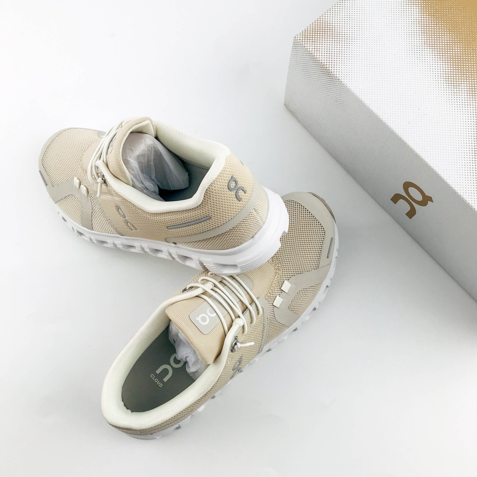 ON Cloud 6 Pearl/Cream 3WF10060755 Women’s Athletic Cushioned Sneakers US 6-9
