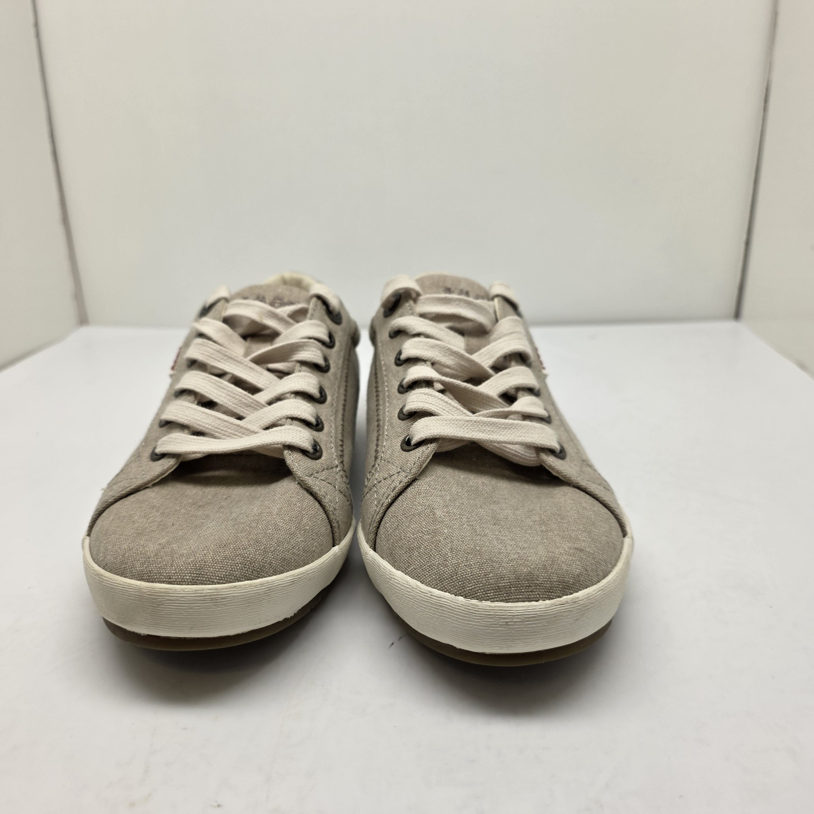 Taos Shoes Womens Star Tan Khaki Wash Canvas Comfort Sneakers Size 6.5 W Wide