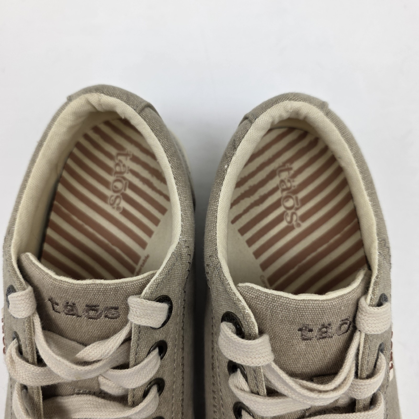 Taos Shoes Womens Star Tan Khaki Wash Canvas Comfort Sneakers Size 6.5 W Wide