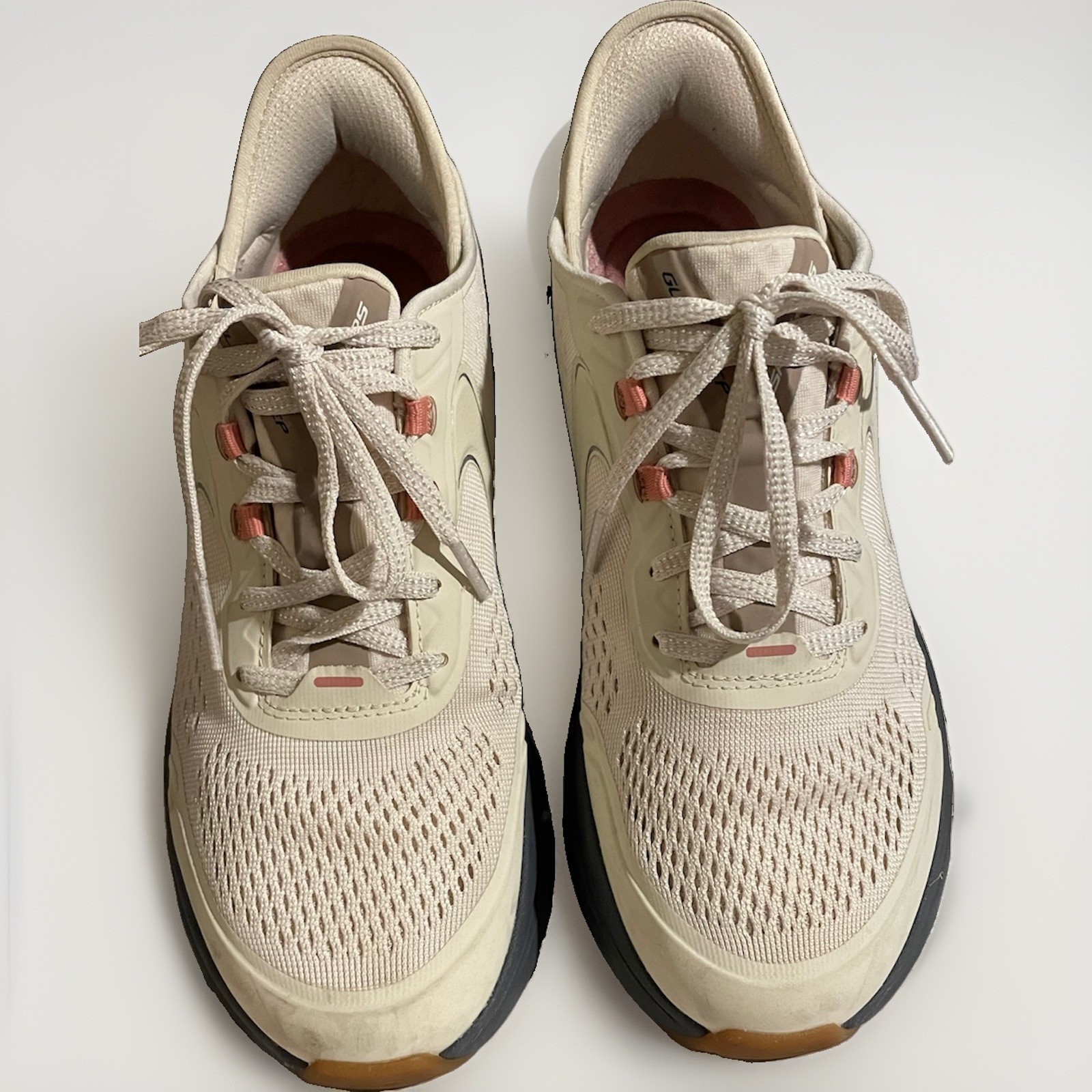 Skechers Womens Glide Step Altus Hands Free Slip Ins Natural/Grey Size 8.5