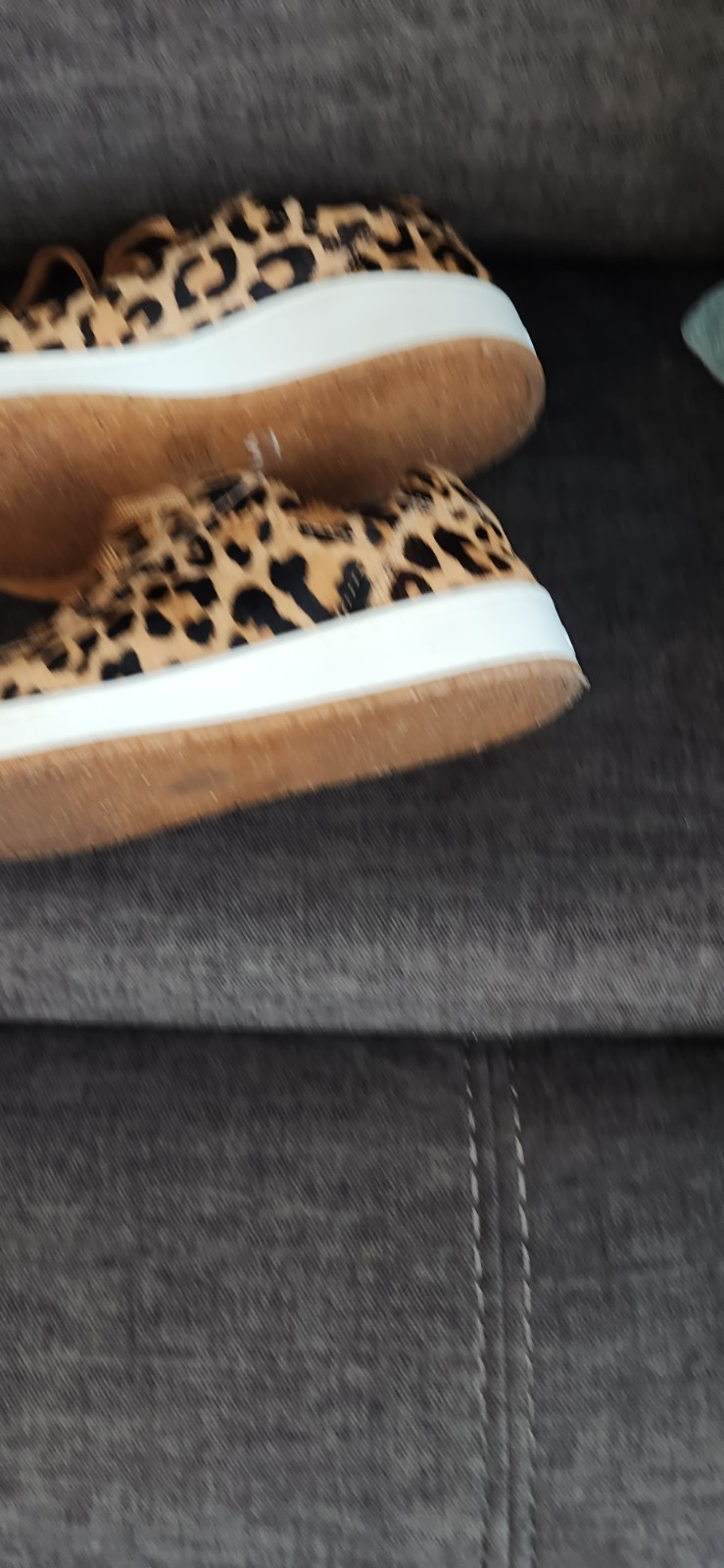 Aetrex Women’s Leopard Print Lace-Up Low Top Cushioned Sneaker US 7.5-8 M EUR 38