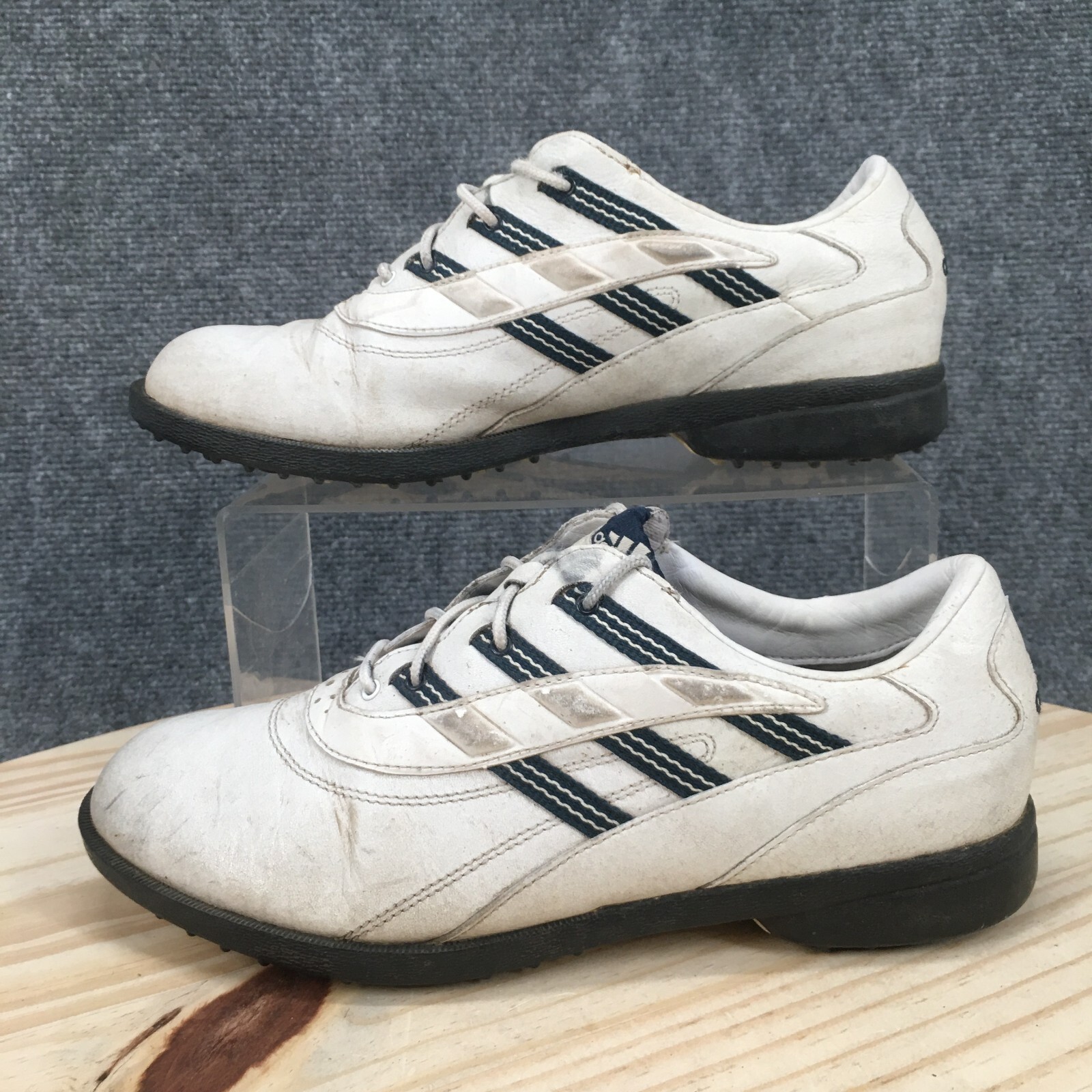 Adidas Shoes Womens 7.5 Golf Cleats Sneakers White Lace Up Low Top Comfort