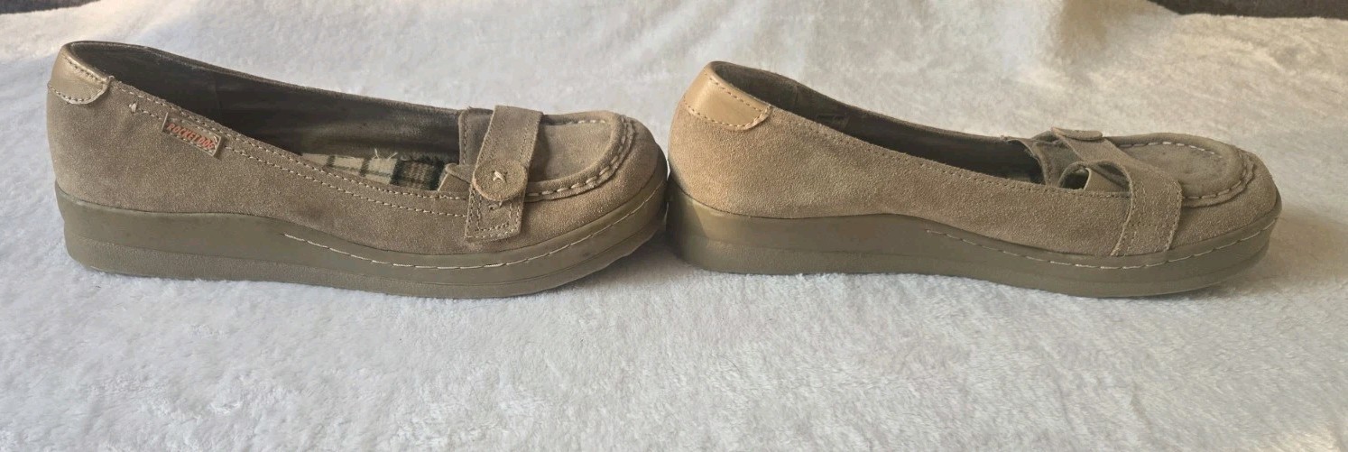 Rocket Dog Suede Slip On Shoes Womens Size 10 Tan Slip On Button Cute Brown C218