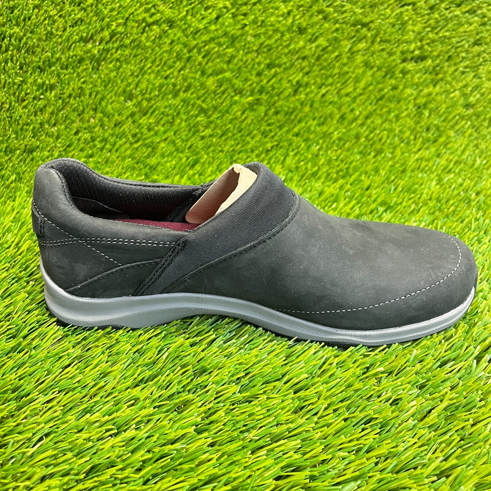 Ahnu Taraval Womens Size 5 Black Casual Walking Hiking Leather Slip On Shoes