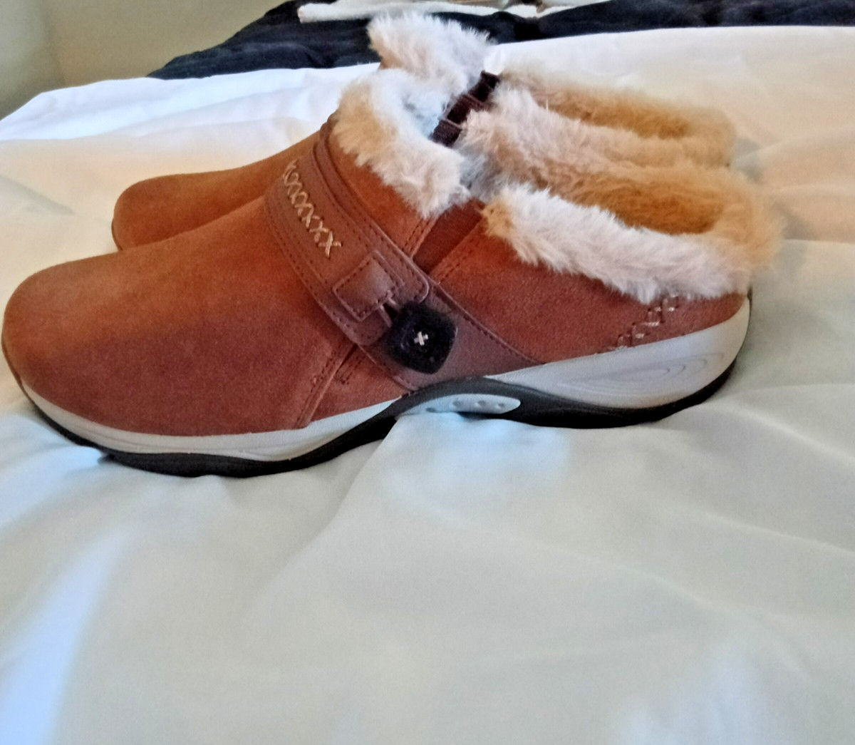 Easy Spirit Women’s Elinn Cozy Slip-On Mules (NIB) Size 8M Retails $85