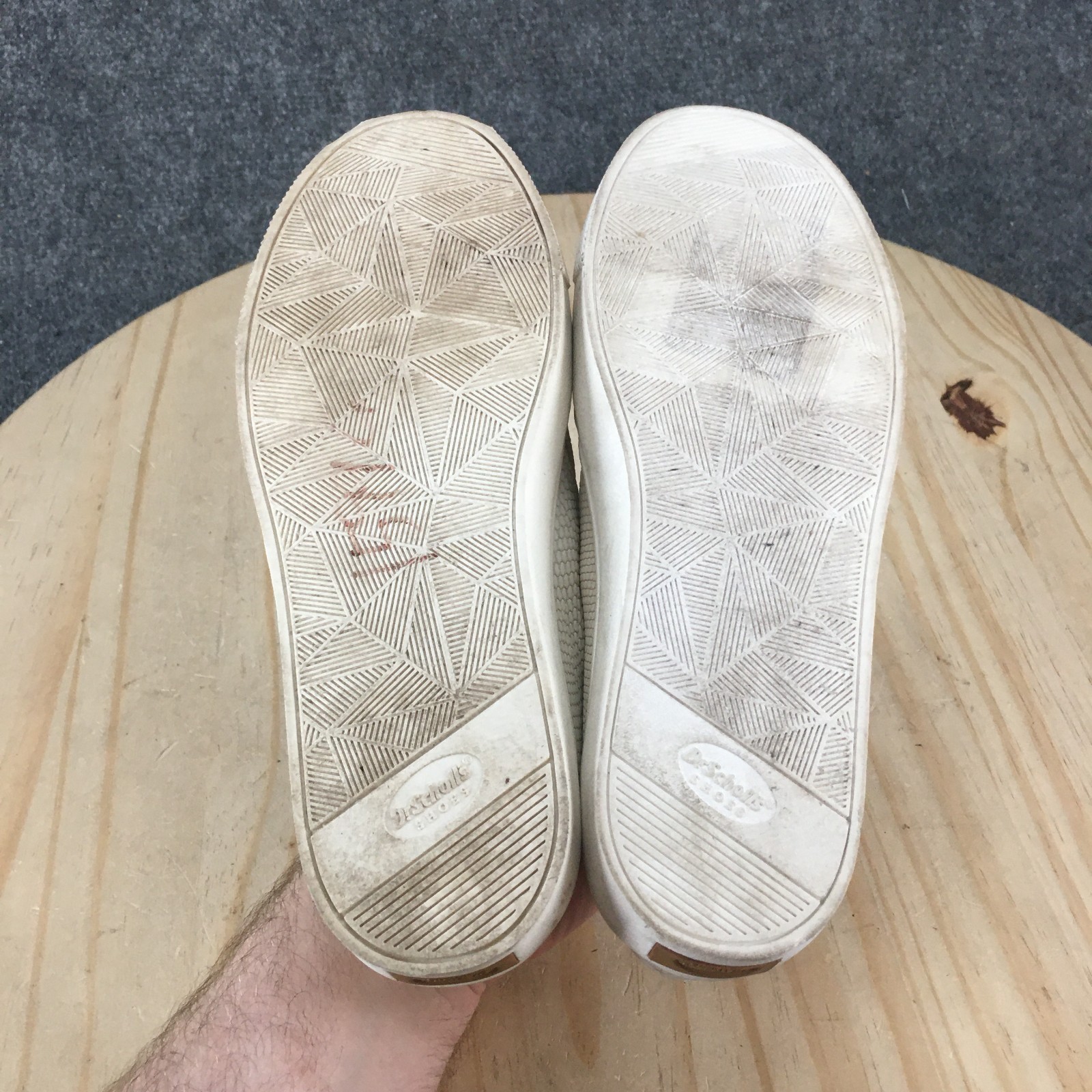 Dr. Scholls Shoes Womens 7.5 M Nova Slip On Sneakers Beige Faux Leather Comfort