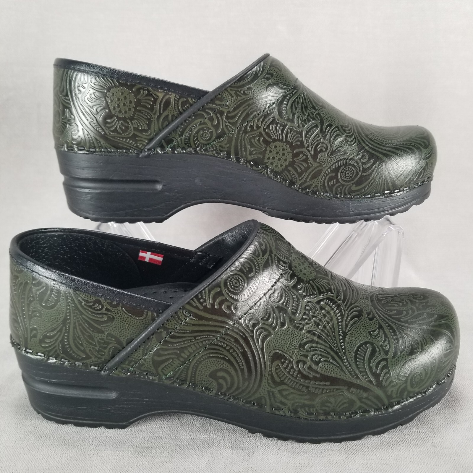 Sanita The Original Danish Clog Women’s Shoes Size Eu 38 US 6.5-7 Green Leather