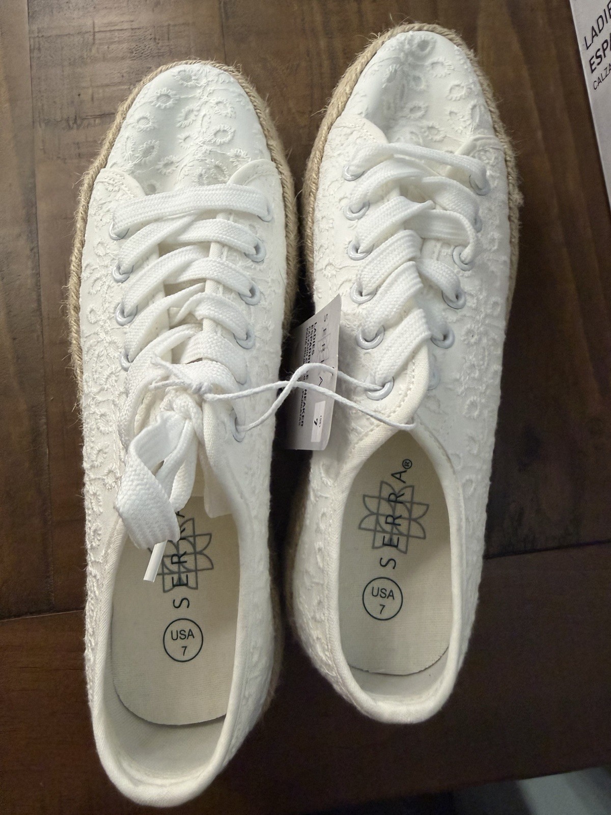 Serra white embroidered espadrille sneakers women’s size 7 new sneakers