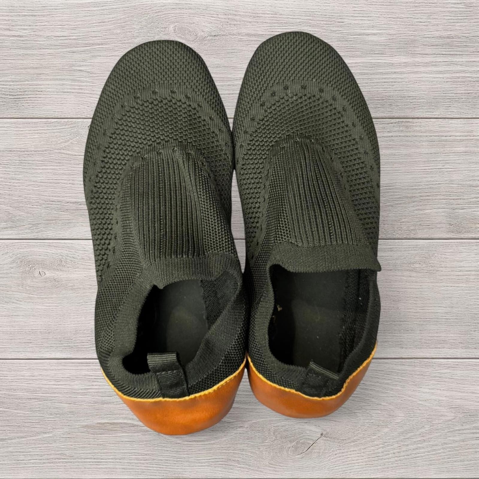 AEFE Black Minimal Slip On Shoes Womens Lightweight Comfort Casual Coastal Sz 10