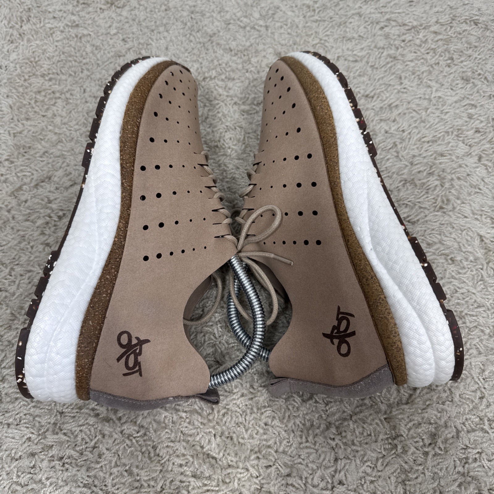 OTBT Women’s Beige Size 9M Lace Up Sneakers Travel Comfort Shoes Cork Footbed