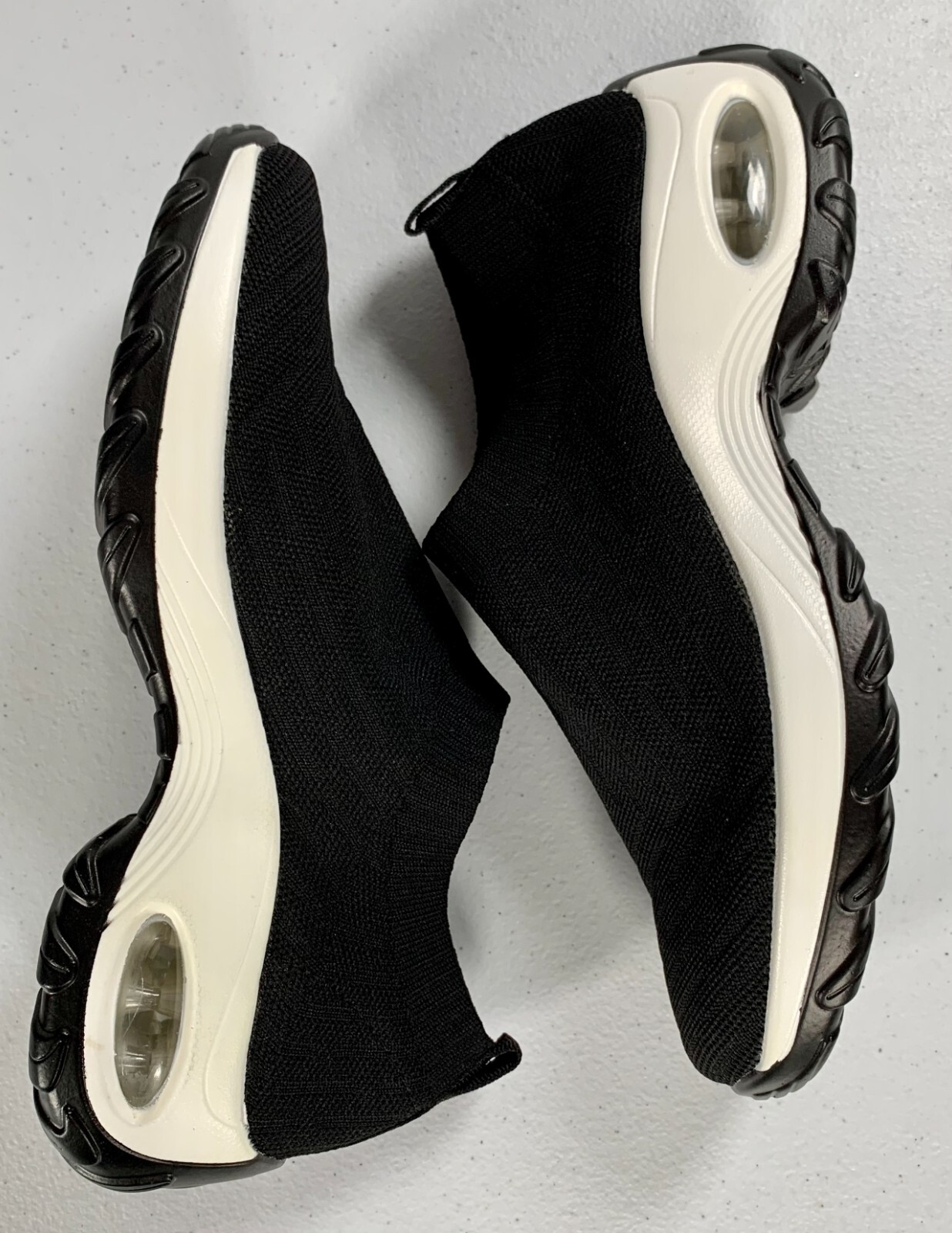 Aokelato Womens Walking Shoes Slip on Mesh Air Cushion Wedge Black Size 9