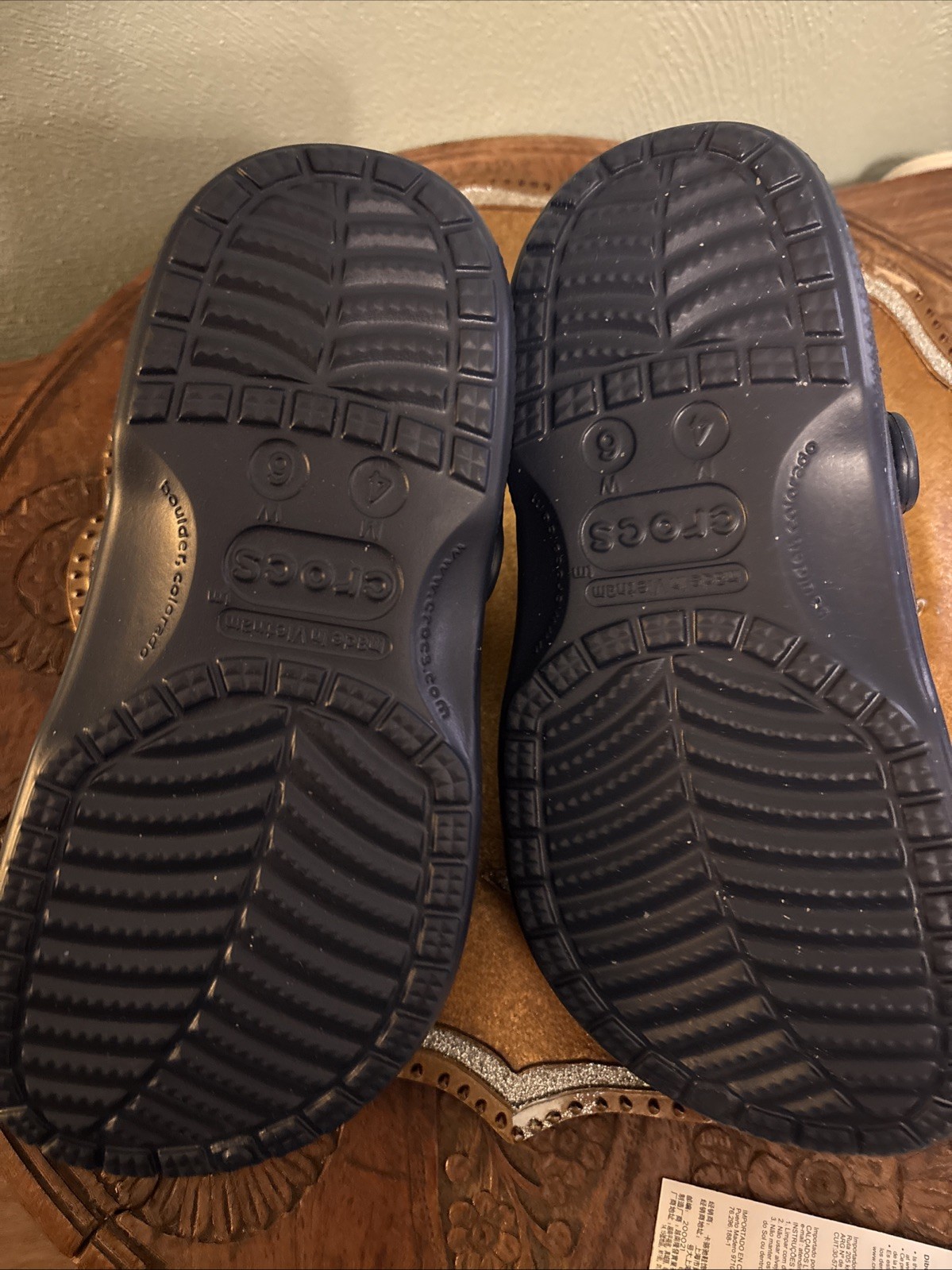 Crocs Adult Baya Lined Clogs Black Size: US M4/W6