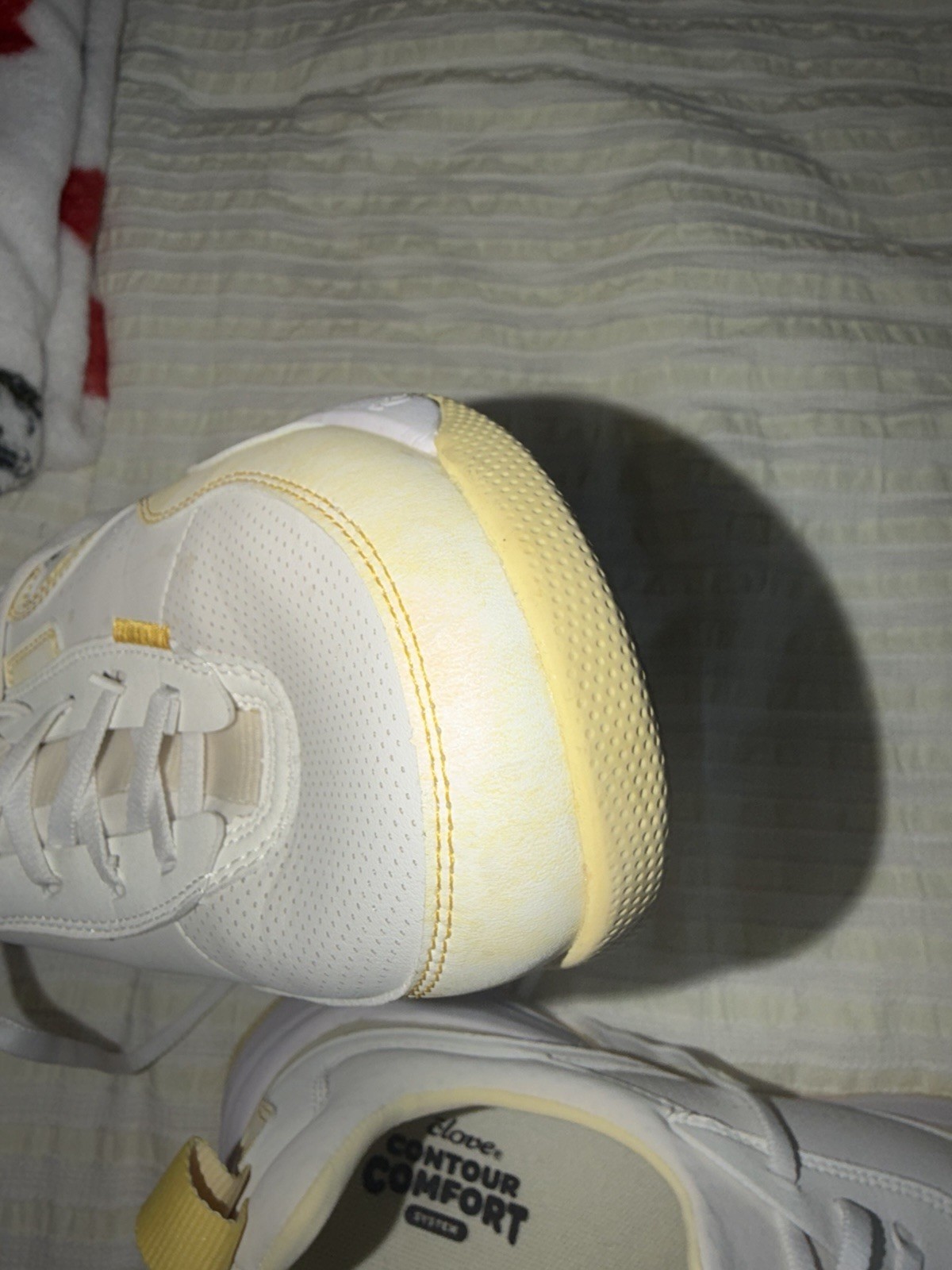 Clove Women’s Size 8.5 Nursing Comfort Sneakers, cream and yellow