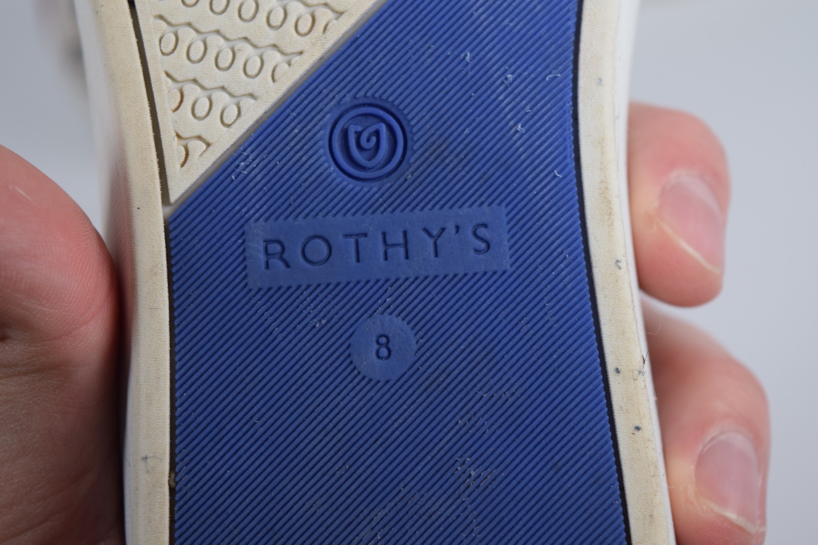 Rothy’s Women’s The Original Slip On Sneaker Maritime Tiger Navy White Size 8