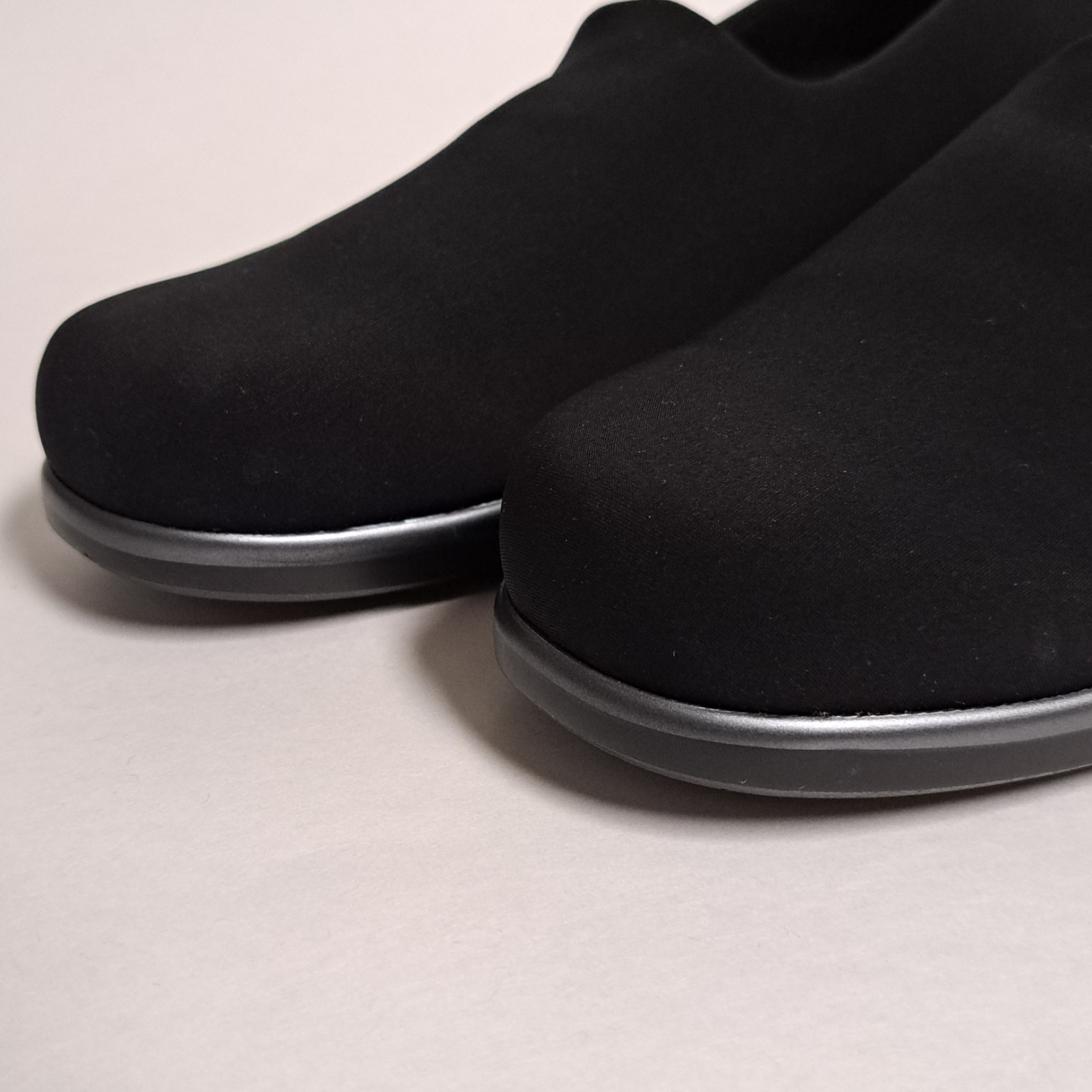 SAS Bliss Women’s sz 10.5 Shoes Black Slip On Tripad Comfort Support Wedge
