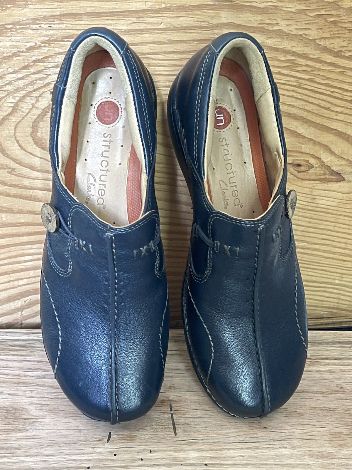 Clarks Womens Shoes Navy Leather Size 7 N Slip On Comfort Unstructured Un Loop