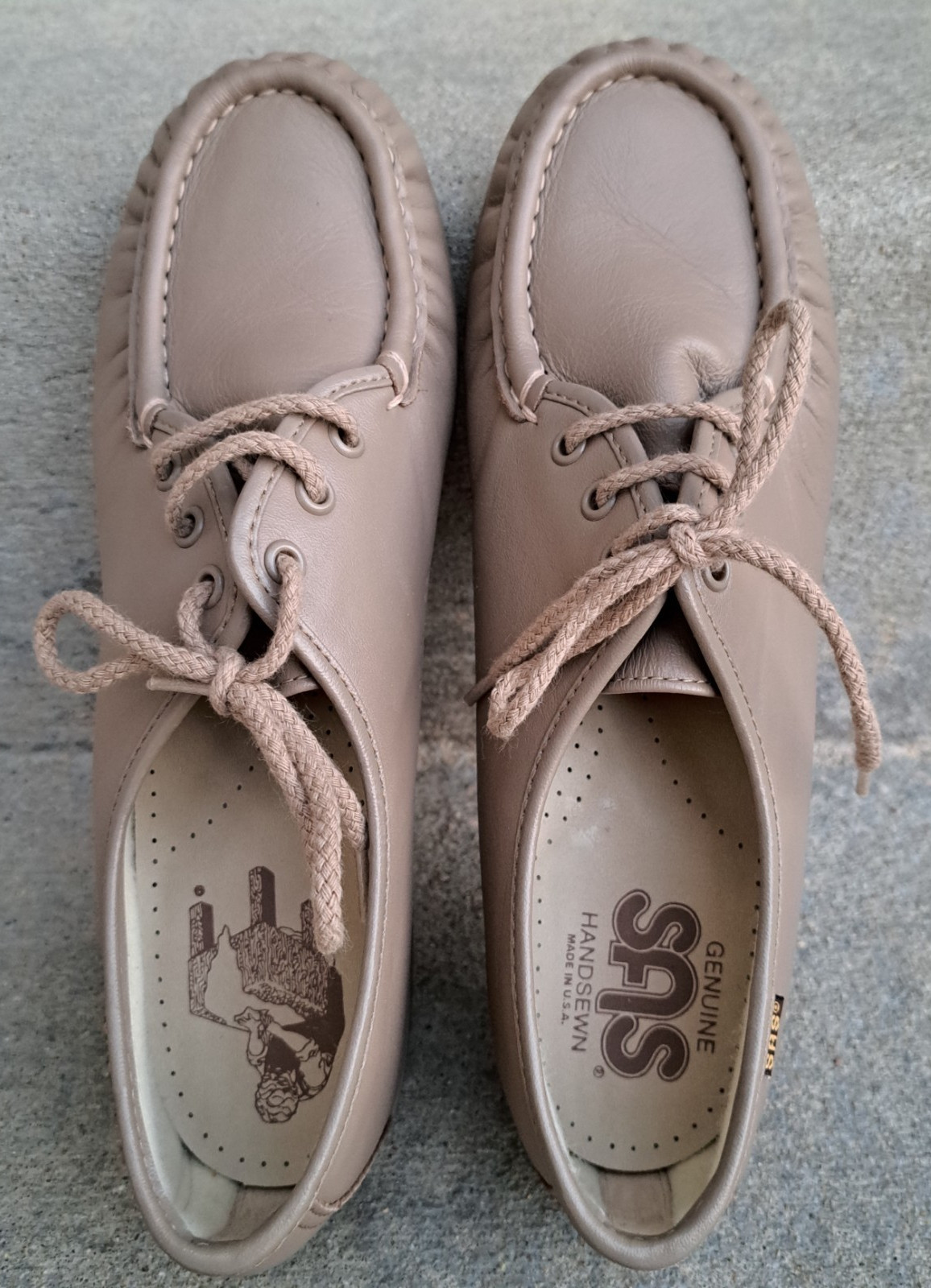 SAS Women’s Leather Tan/Beige Soft Handsewn Made In USA Shoes 9.5 M