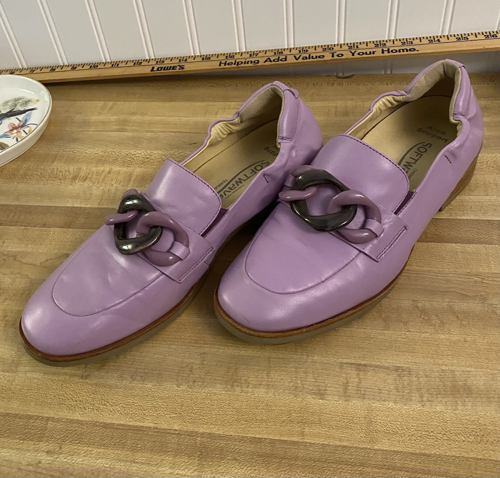 Preowned Ladies Softwaves Terracare Lavender Color Shoes Women’s Size 40