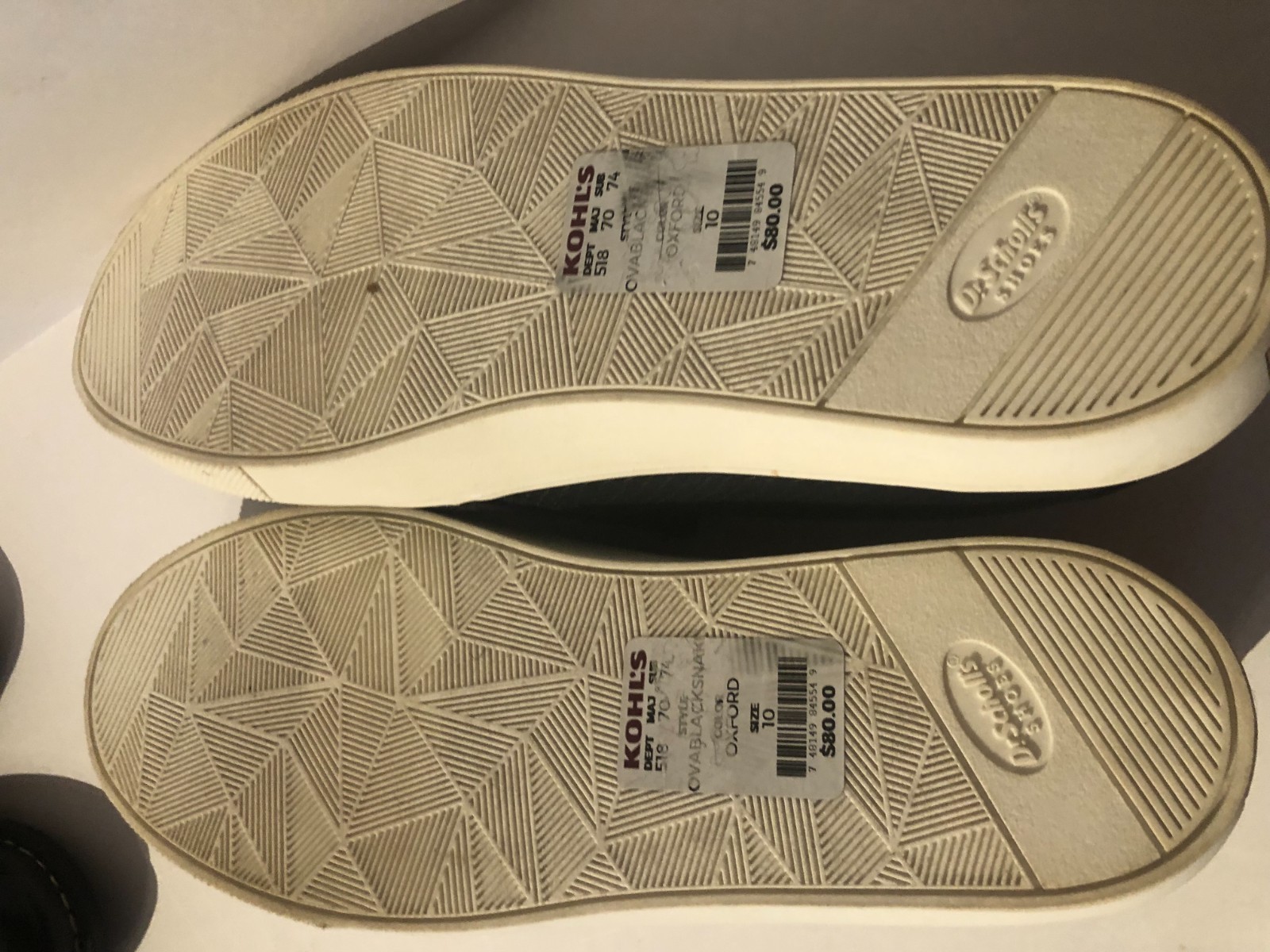 dr scholls nova slip on sneakers – size 10