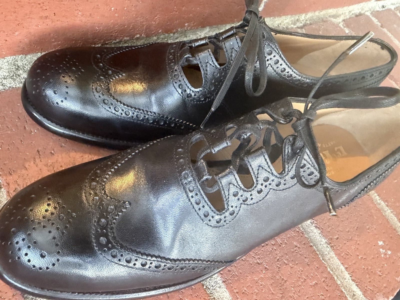 ENZO BONAFE per Le Yucca’s Wingtip Leather Shoes Black EU 41 Italy