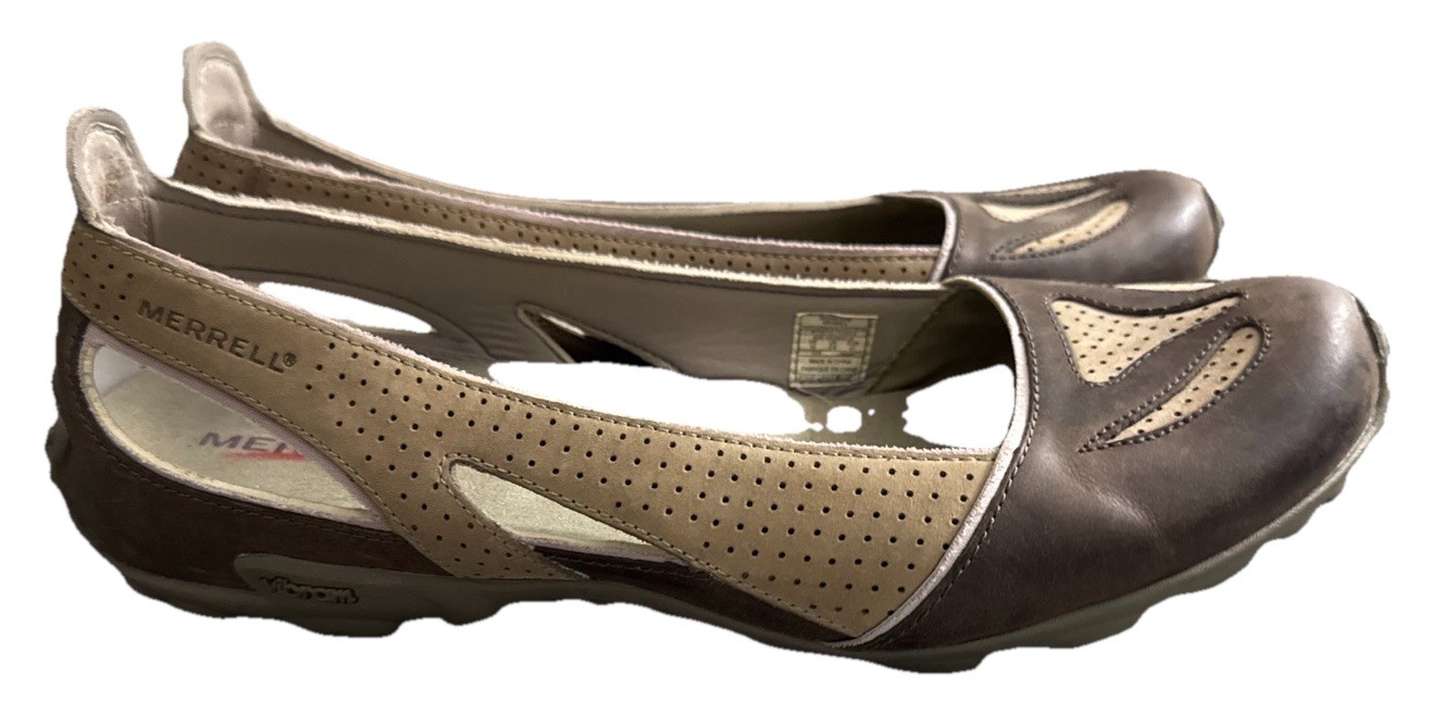 Merrell womens 10 brown leather slip on vibram flats comfort shoes