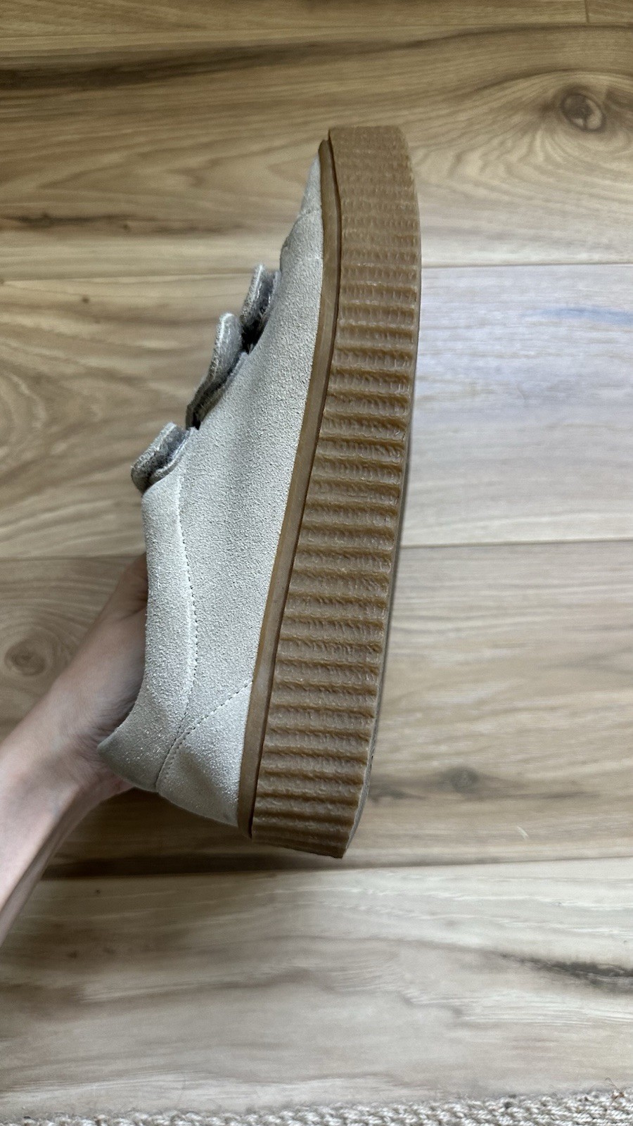 Urban Outfitters Beige Suede Magic Strap Sneakers Shoes Gum Sole Size 36 US 6