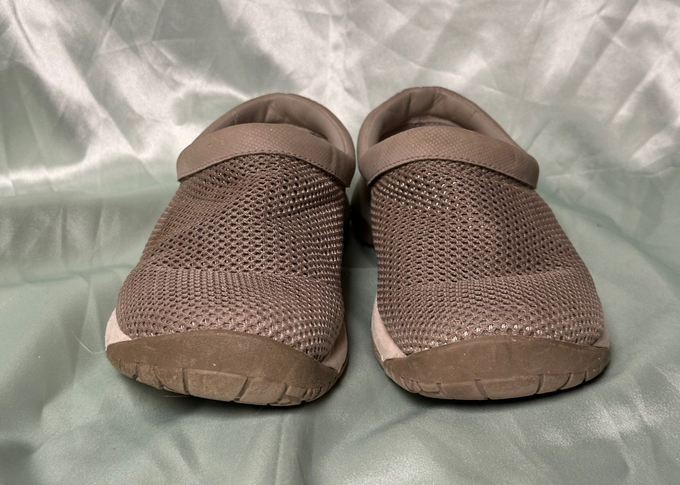 Merrell Encore Breeze Womens Sz 6.5 Slip On Mule Clog Shoes Brown Taupe