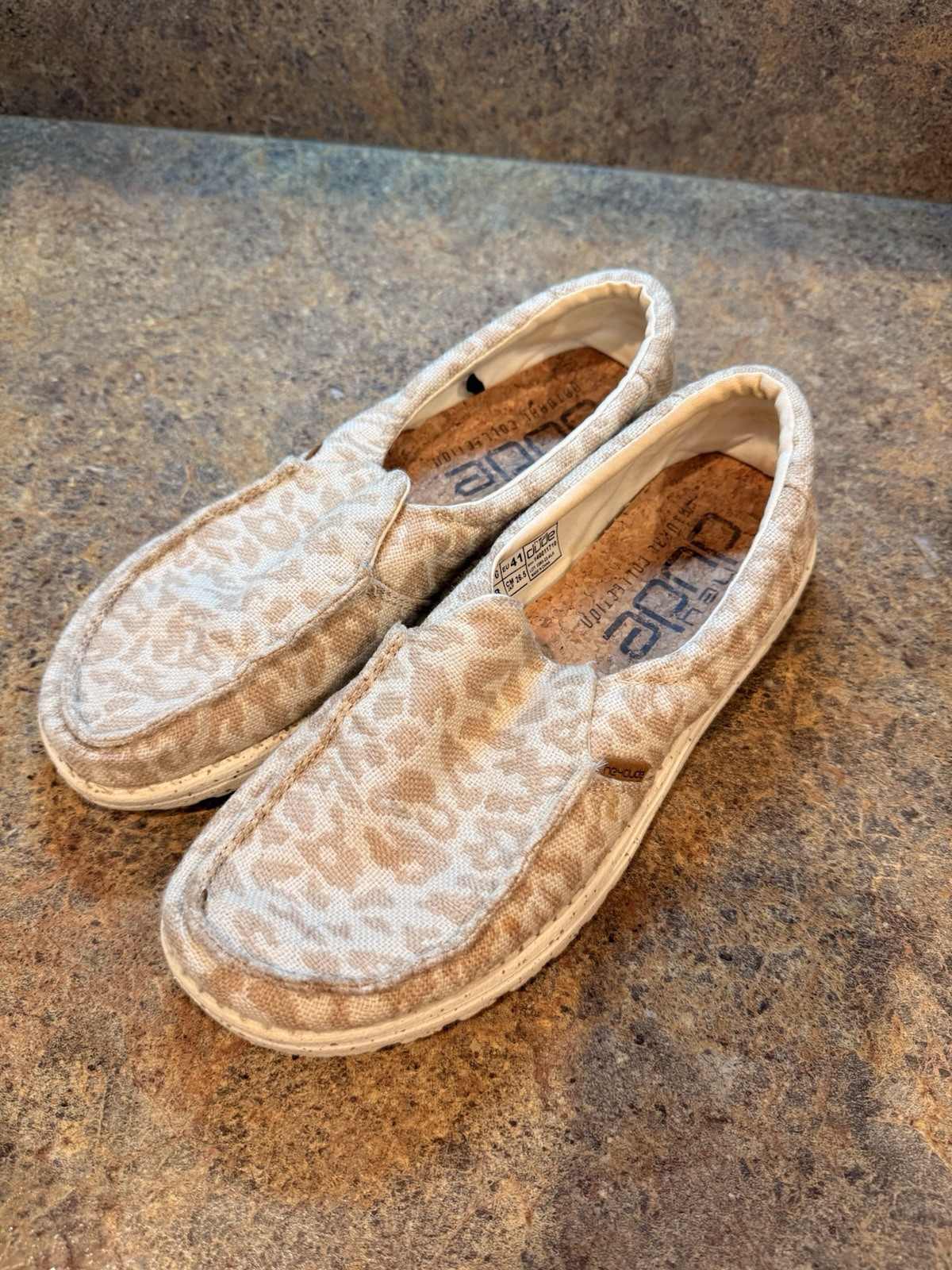 Hey Dude Misty Womens Size 10 Woven Cheetah Tan Slip On Leopard Walking Shoes