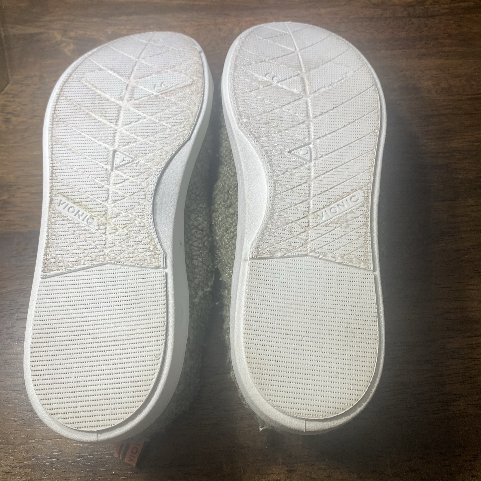 Vionic Beach Pismo Boucle Comfort Sneakers Orthotic Slip On Arch Support