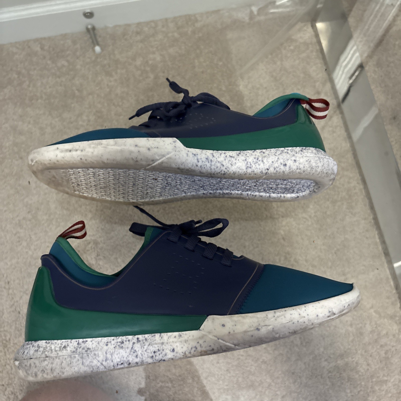 BALLY AVELLE Neoprene Runner Azure Turquoise Navy Lace Up Low US 10.5 Stylish