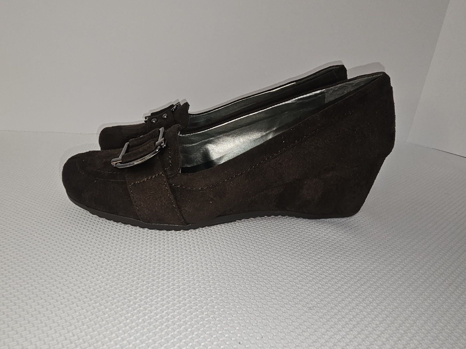 Marc Fisher Women’s Atlas2 -Brown- Wedge Loafers/Heels Sz 9 M – NIB*, NEVER USED